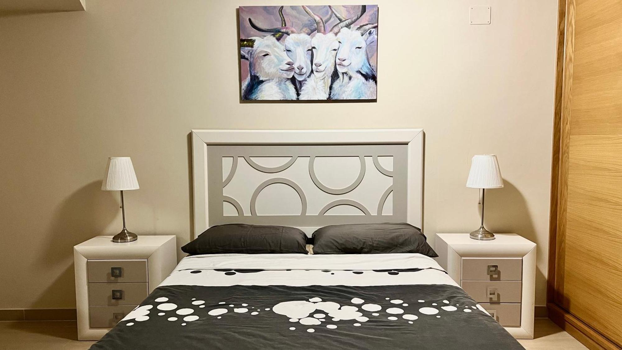 2-bedroom With Terrace Vistaroja Apartment *
