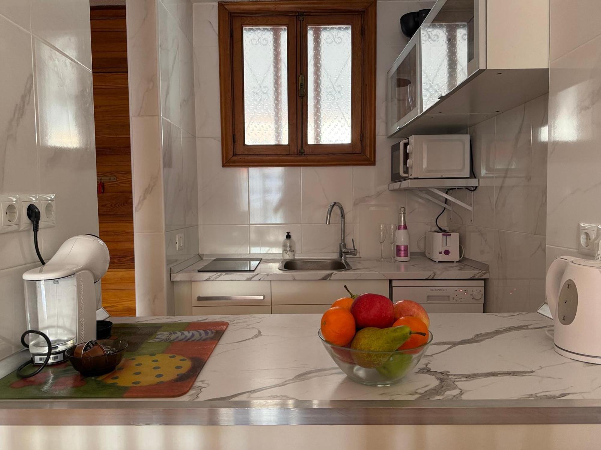 Apartment Sunny 2-bedroom In Parque Santiago Ii