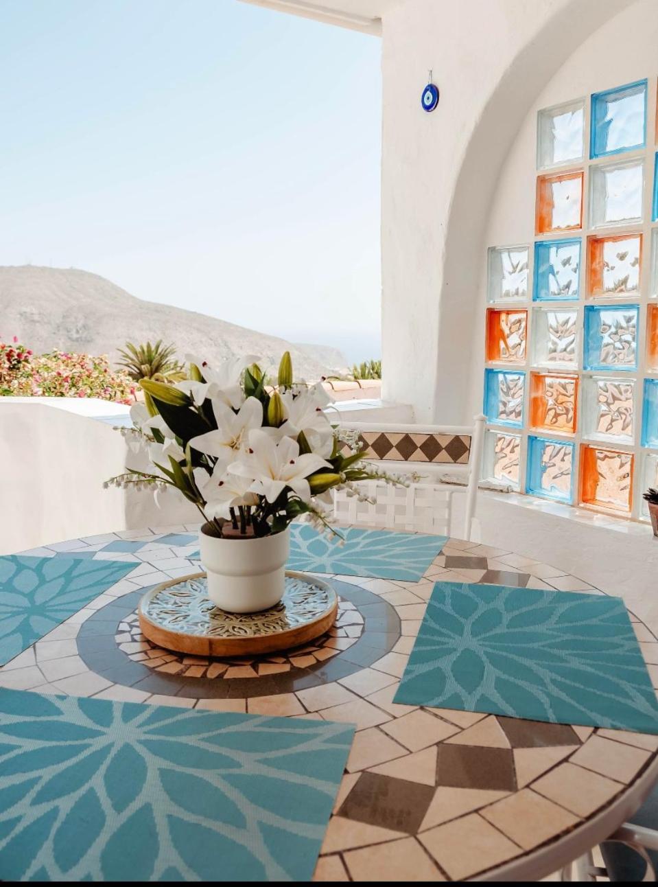 Happy Place, Villa Chayofa