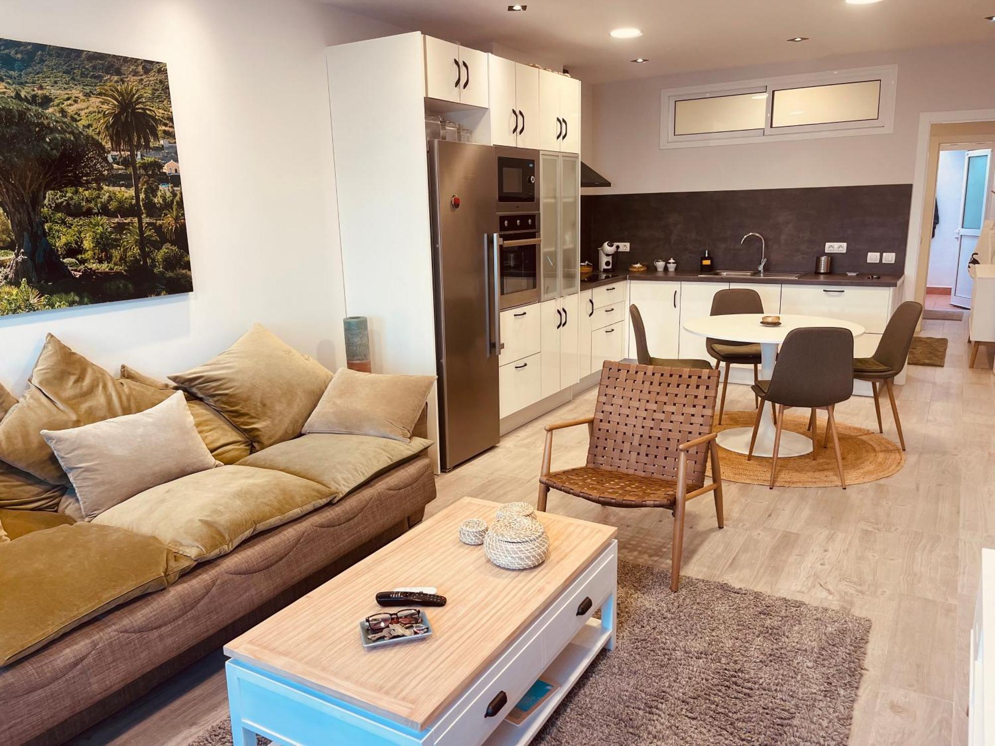 Bajamar 7 Apartment *