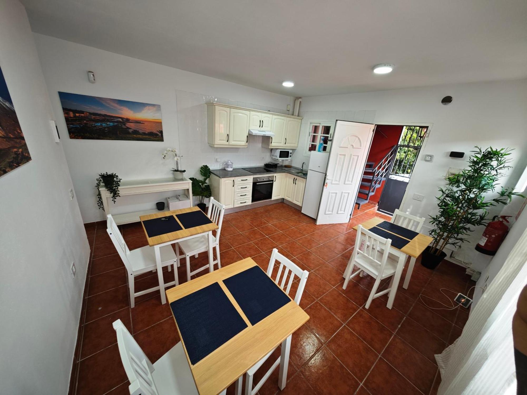 La Concha Aparthotel *