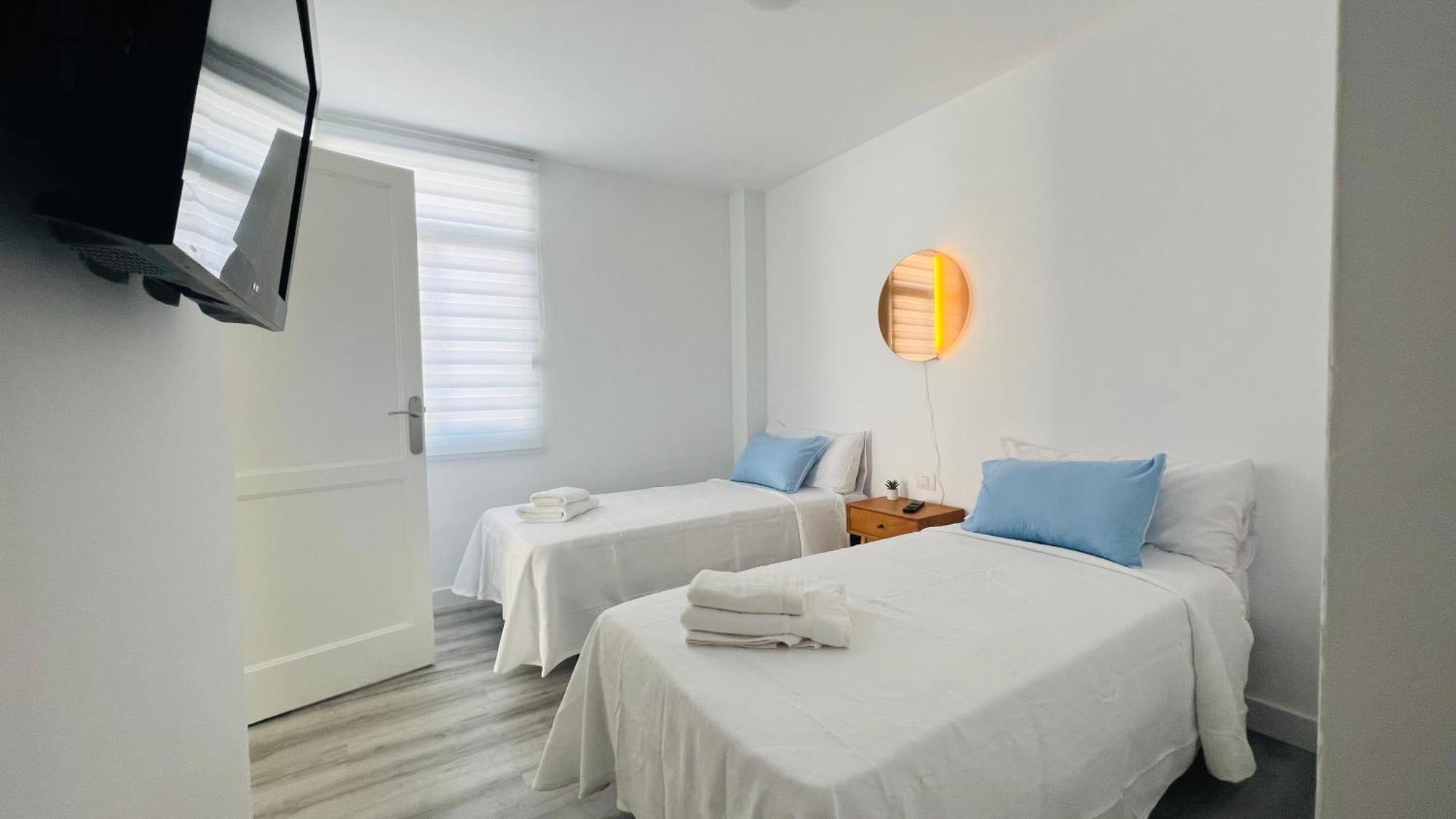 Linares - Playa De Cristianos 2 Bed Appartement