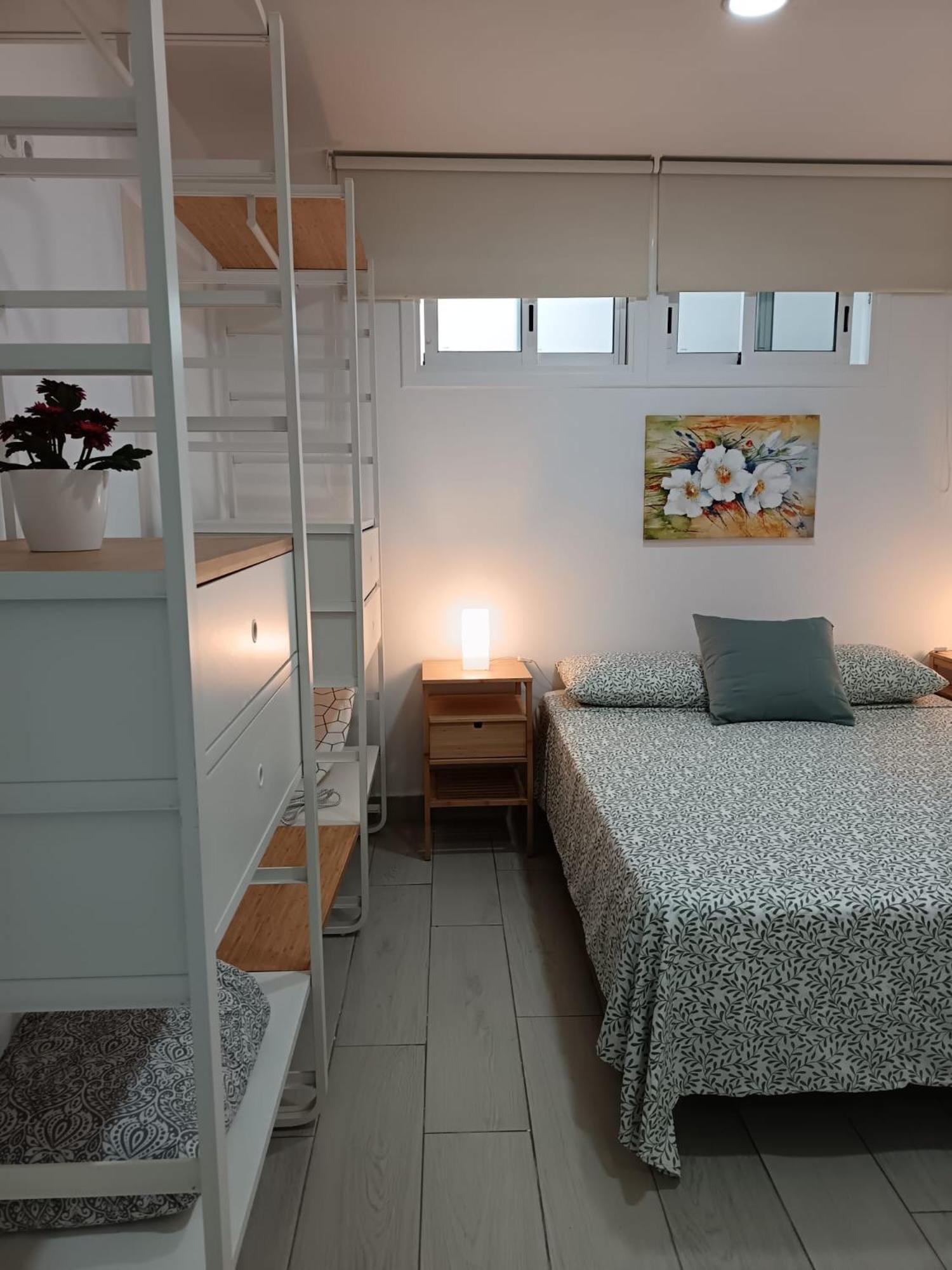 Apartment Kyomu El Pilar