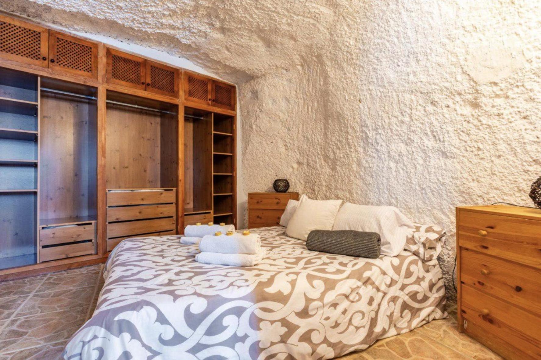 Holiday home Cave Experience