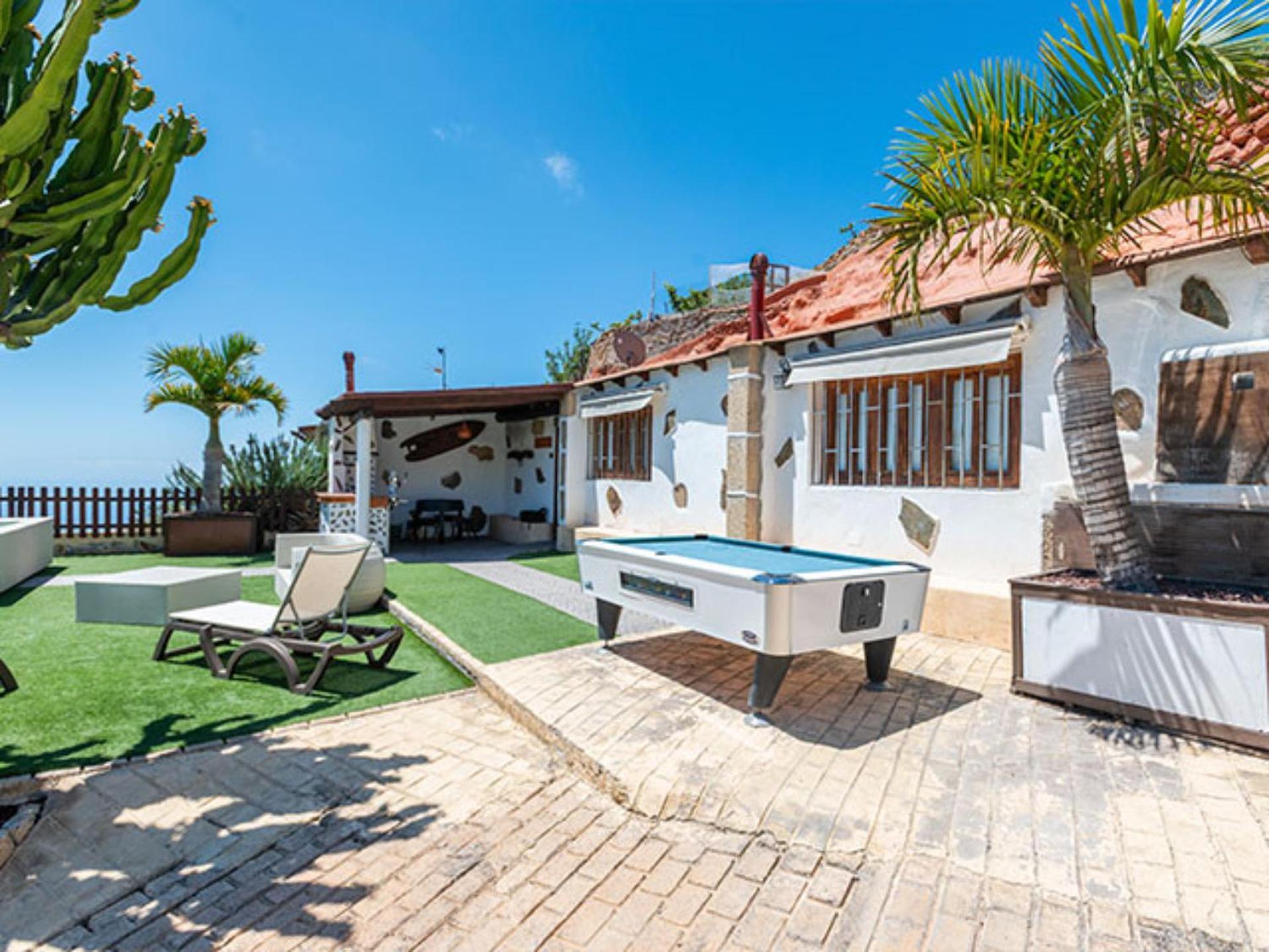 Cave Experience Holiday home *