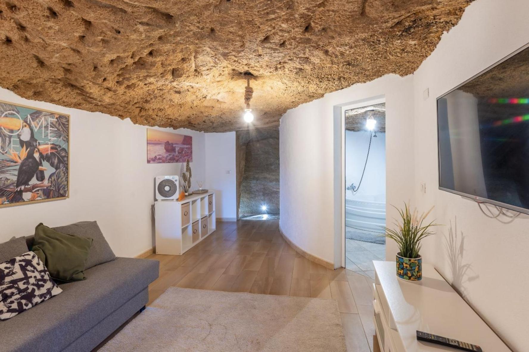 Cave Experience Holiday home Arico