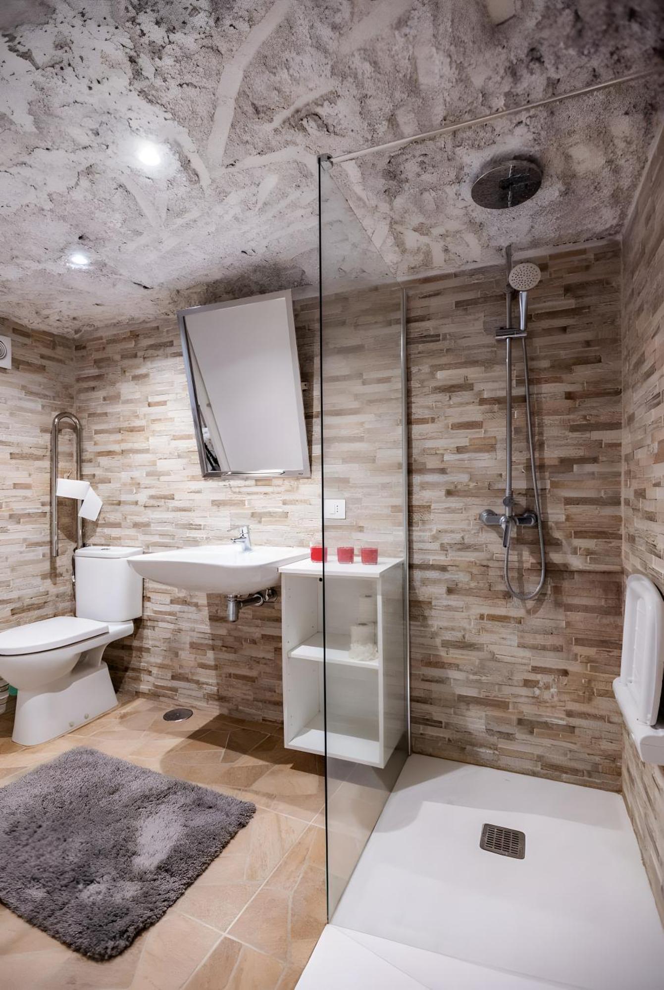Holiday home Cave Experience