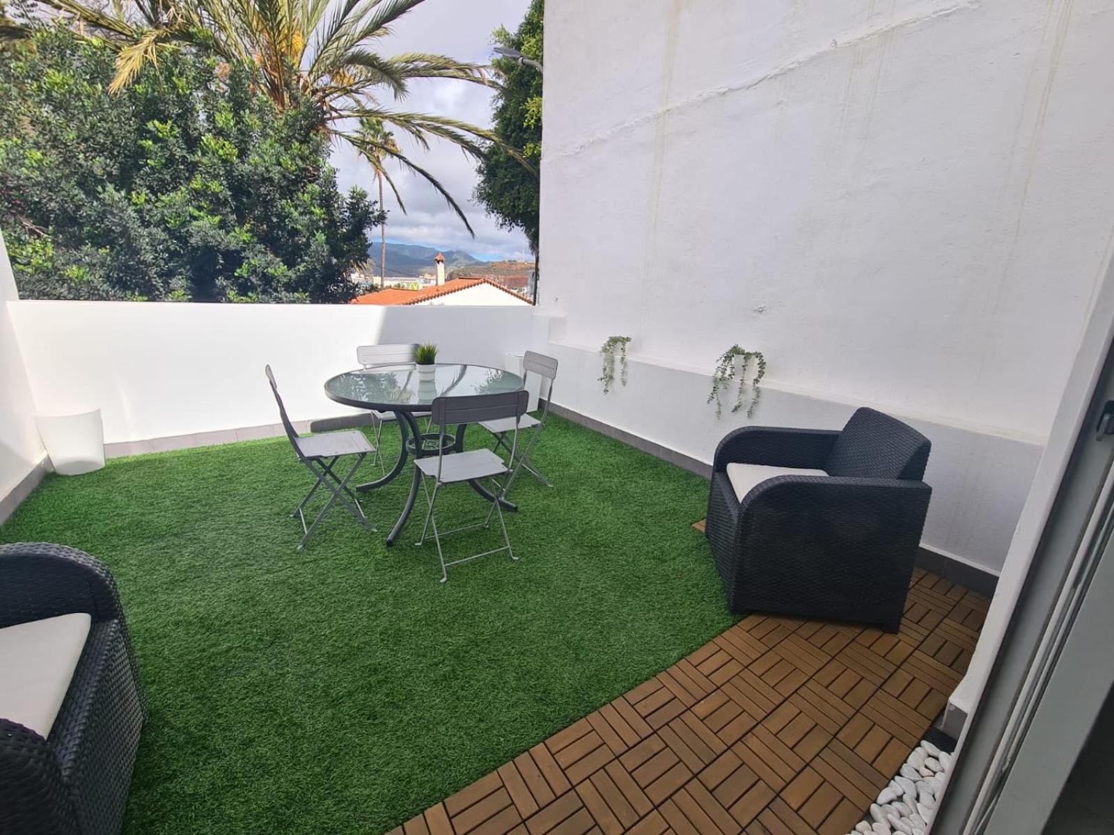 Apartment Kyomu El Pilar *