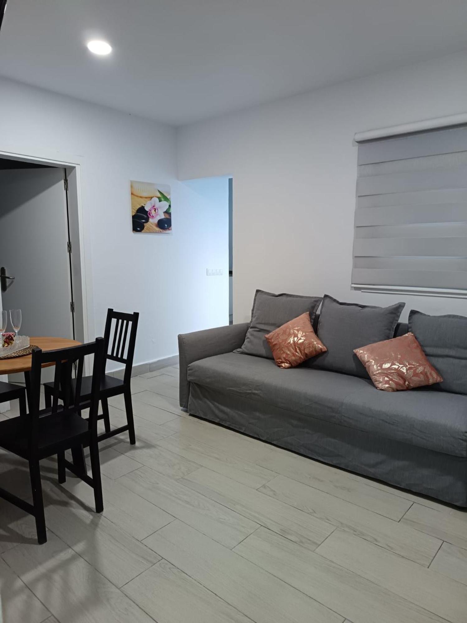Apartment Kyomu El Pilar *