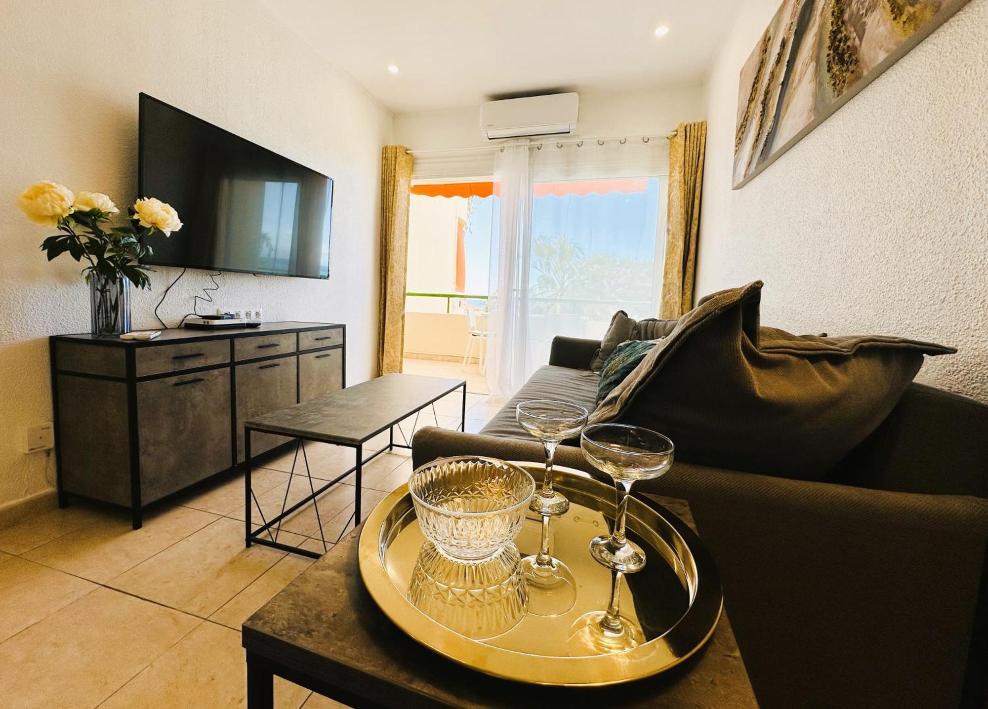 Appartement Firstline Costamar