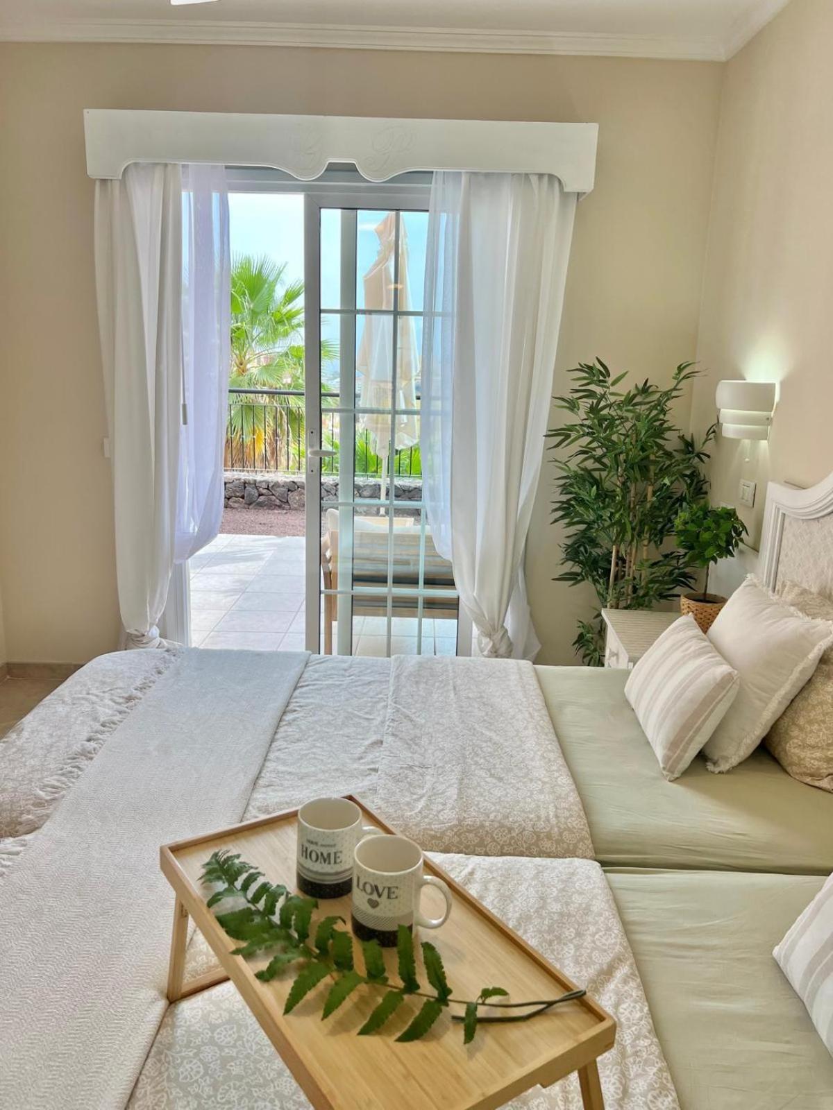 Apartamento Sunny Terrace & Heated Pool Playa de las Américas