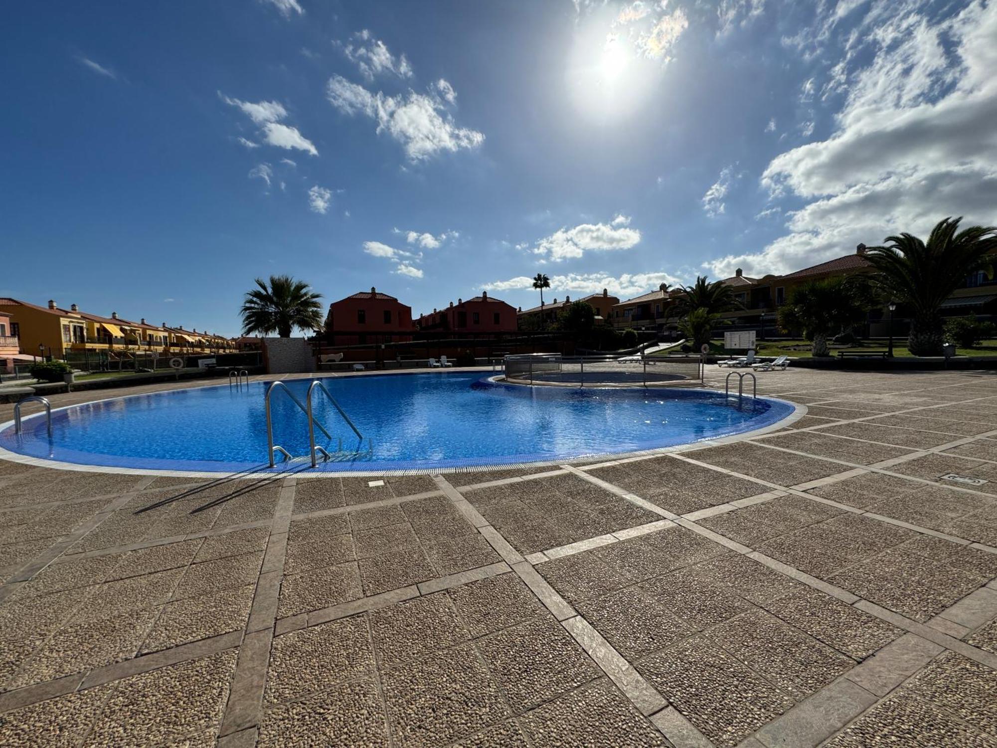 Island Breeze Tenerife *