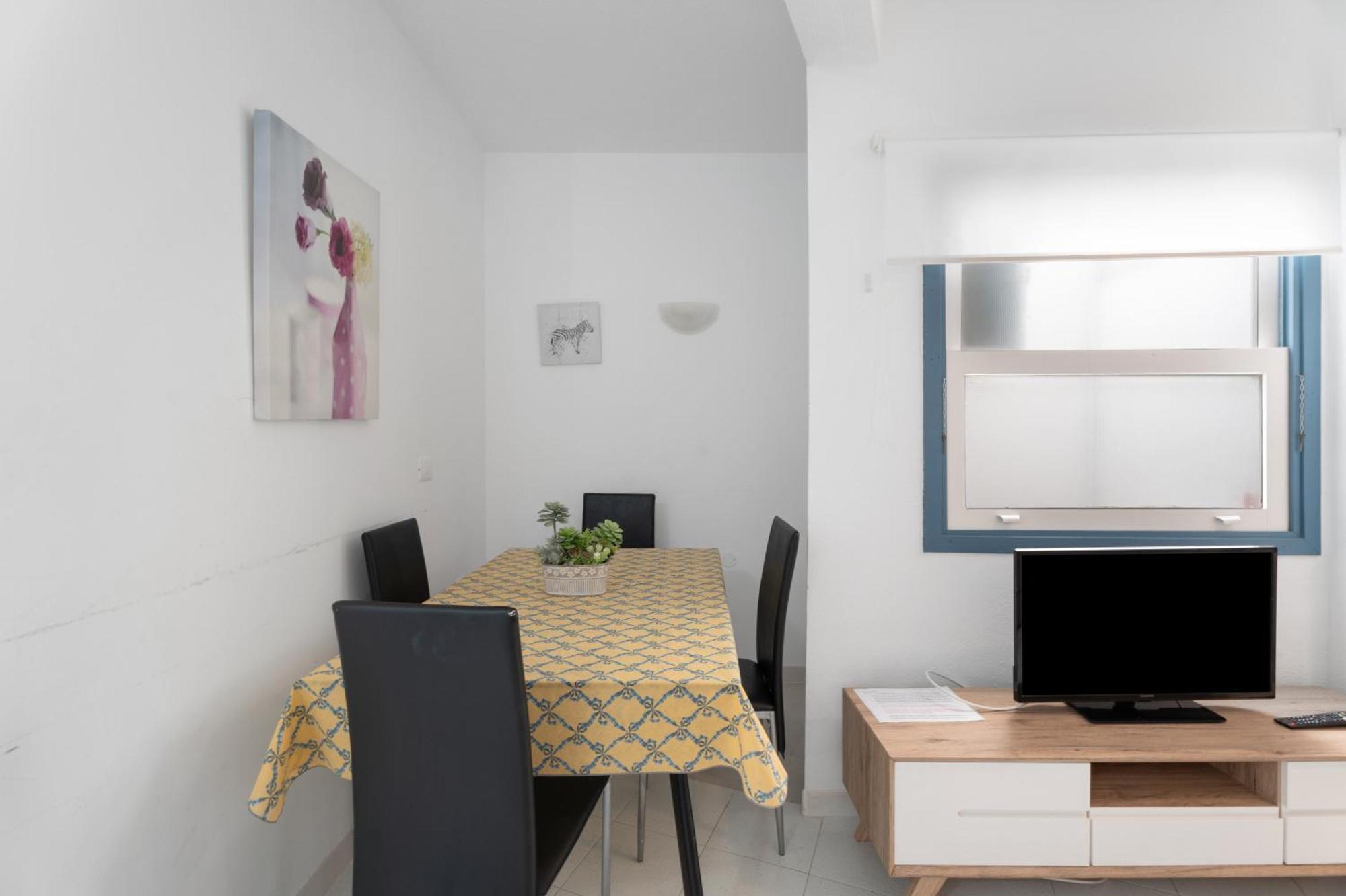2-bedroom On Cristianos *