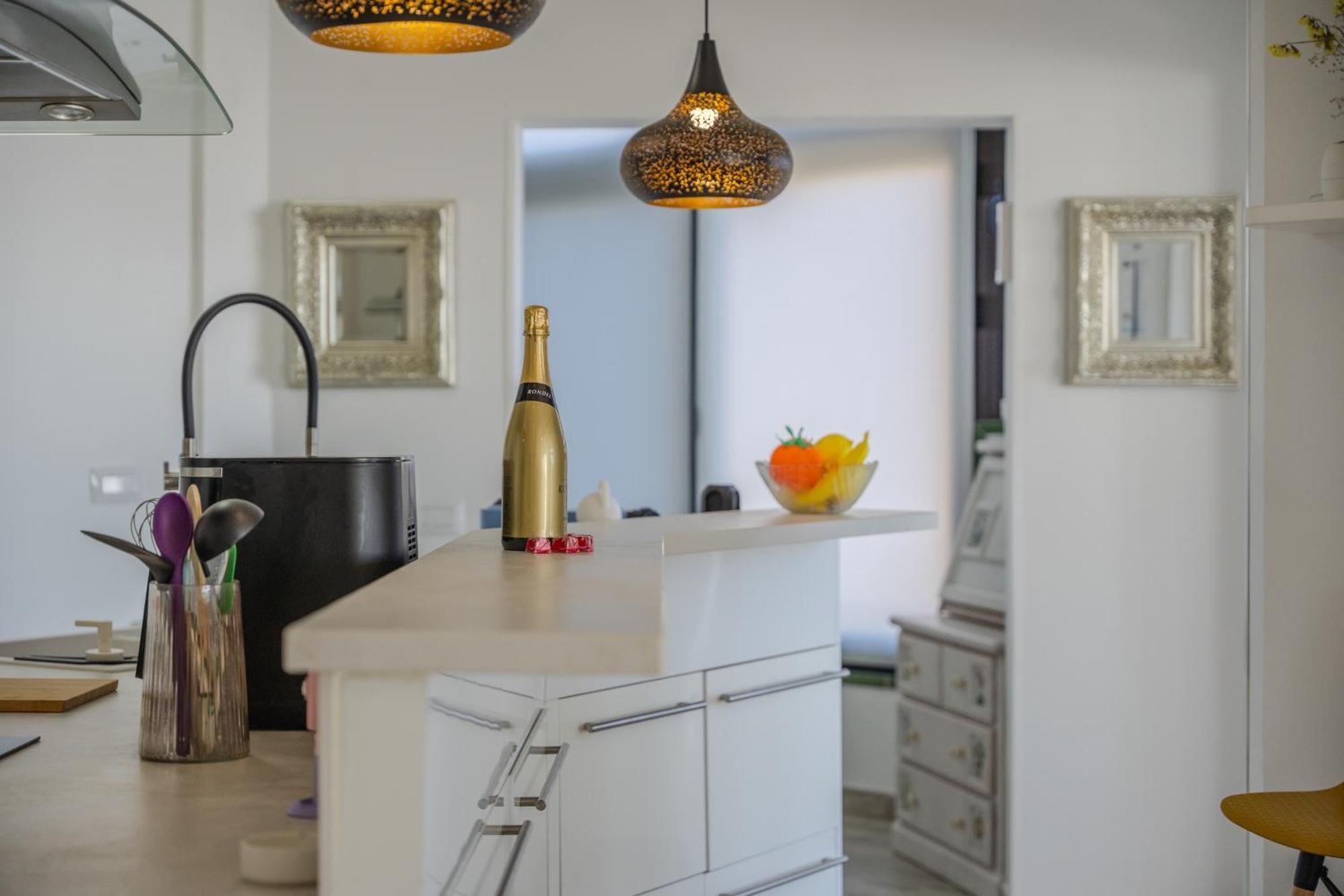 Luxury 2 Bedrooms Norton With Amazing Views In Apartamento Costa del Silencio