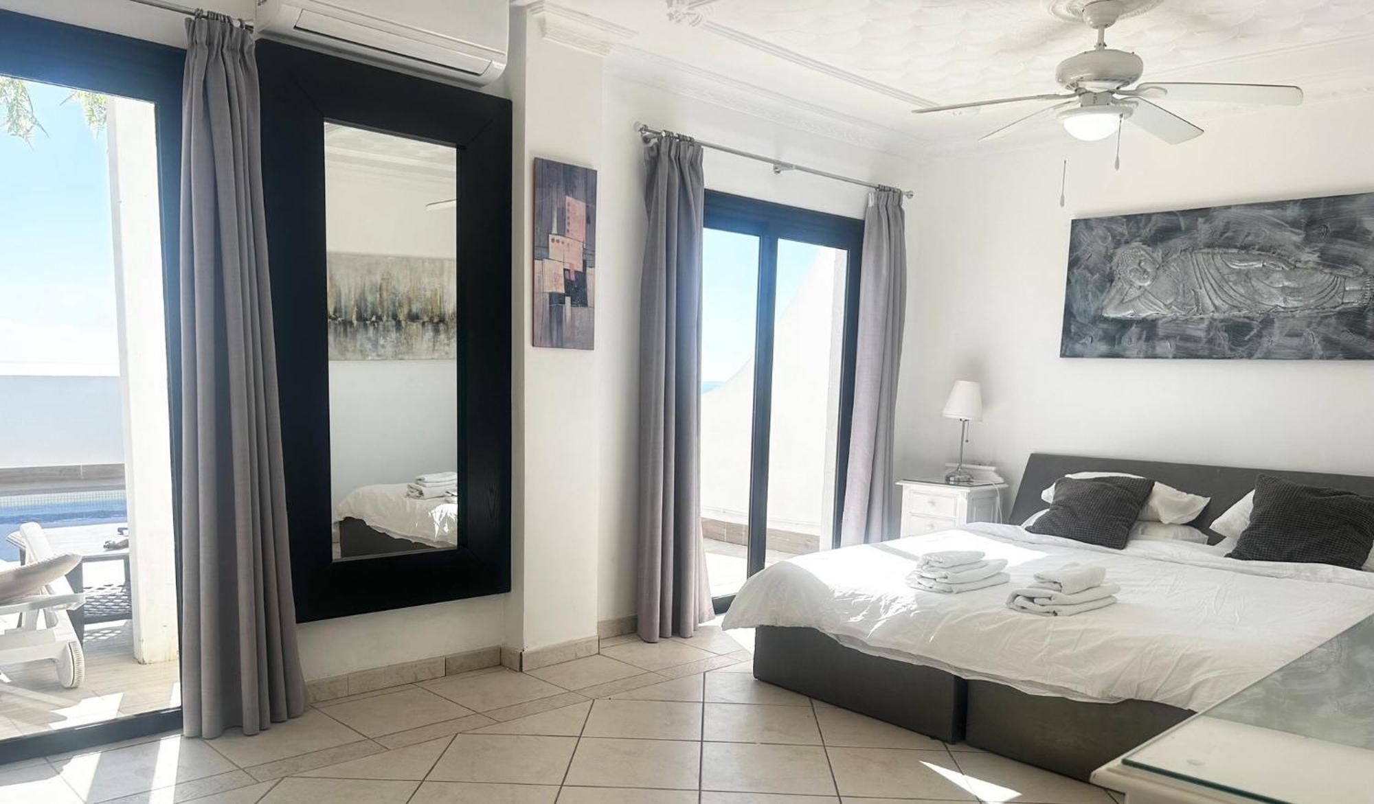 Vistas Villa *