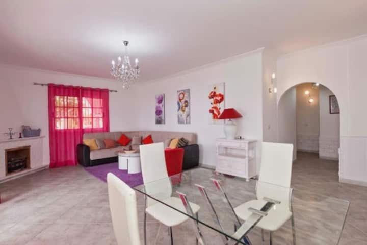3 Avitaciones Apartamento *