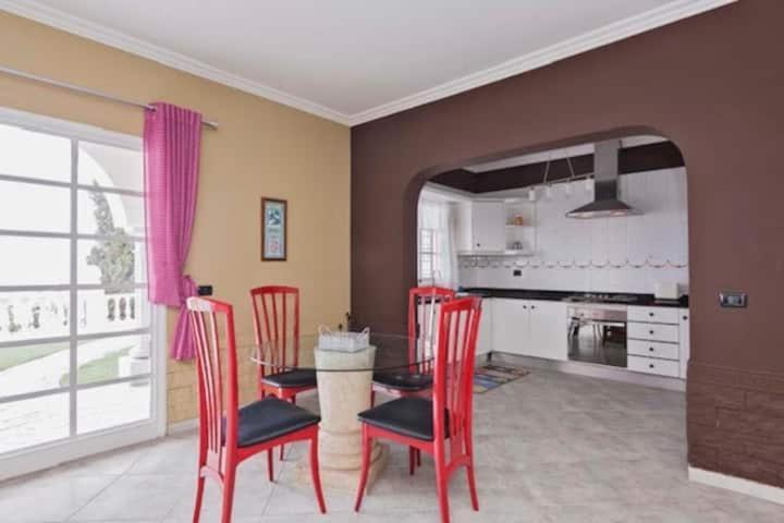 3 Avitaciones Apartamento *