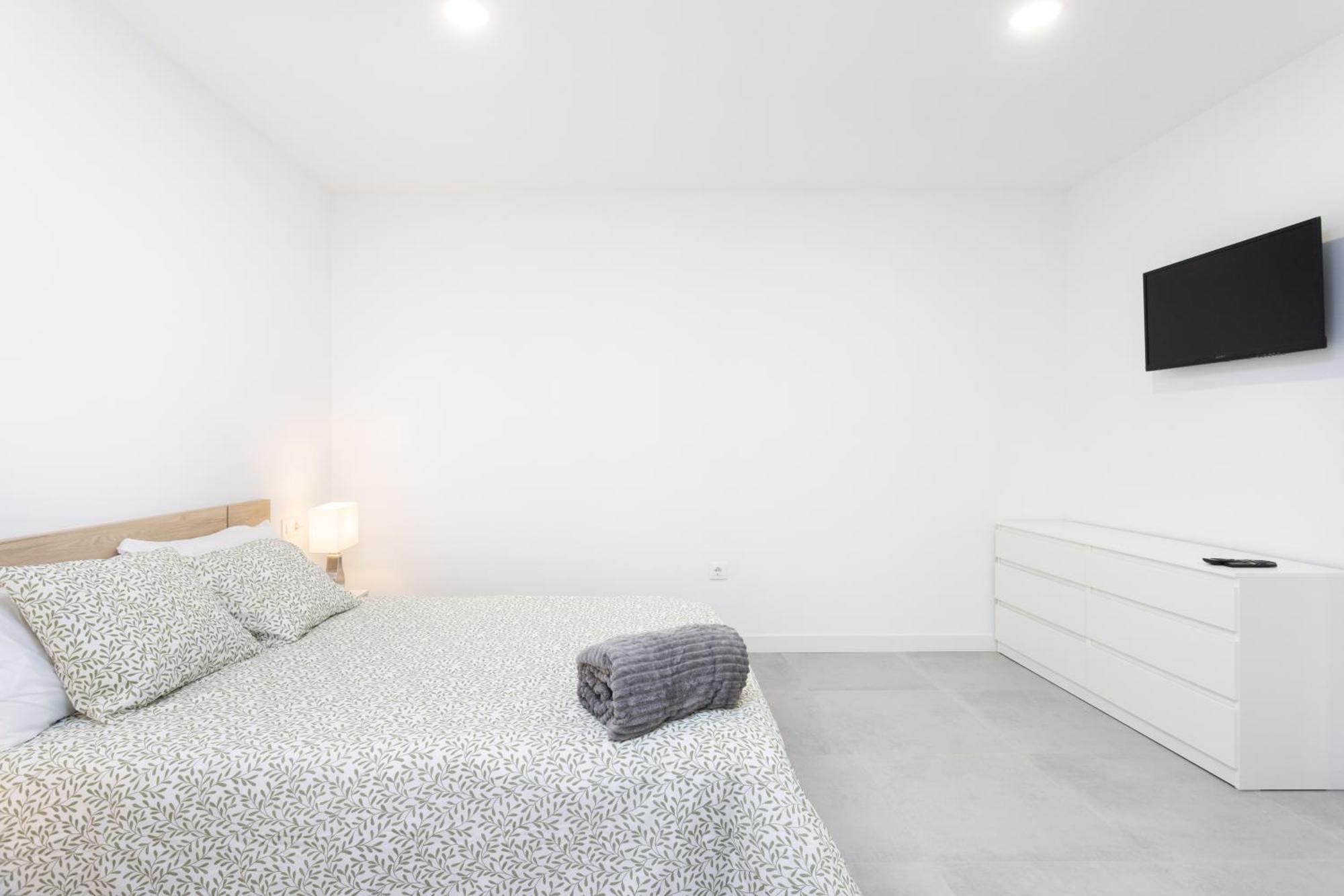 Home2book Modern Indoor Terrace,