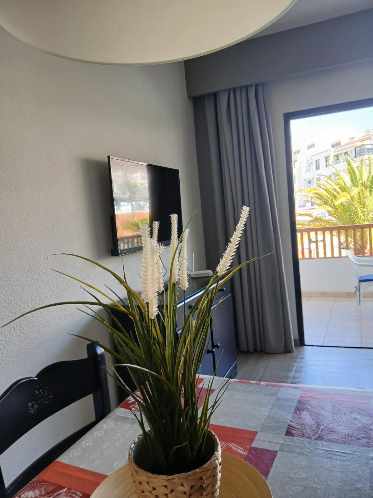 - Flowers Appartement