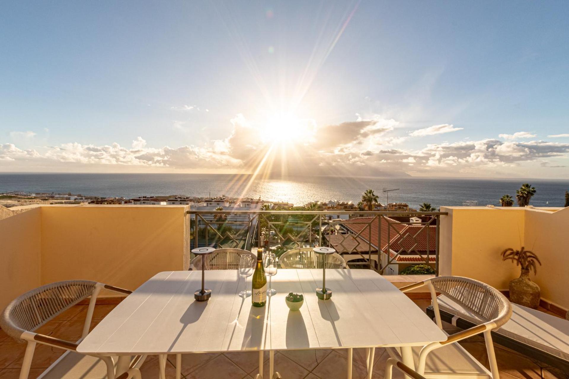 Peaceful Atlantic Getaway By Dream Homes Tenerife Puerto de Santiago (Tenerife)