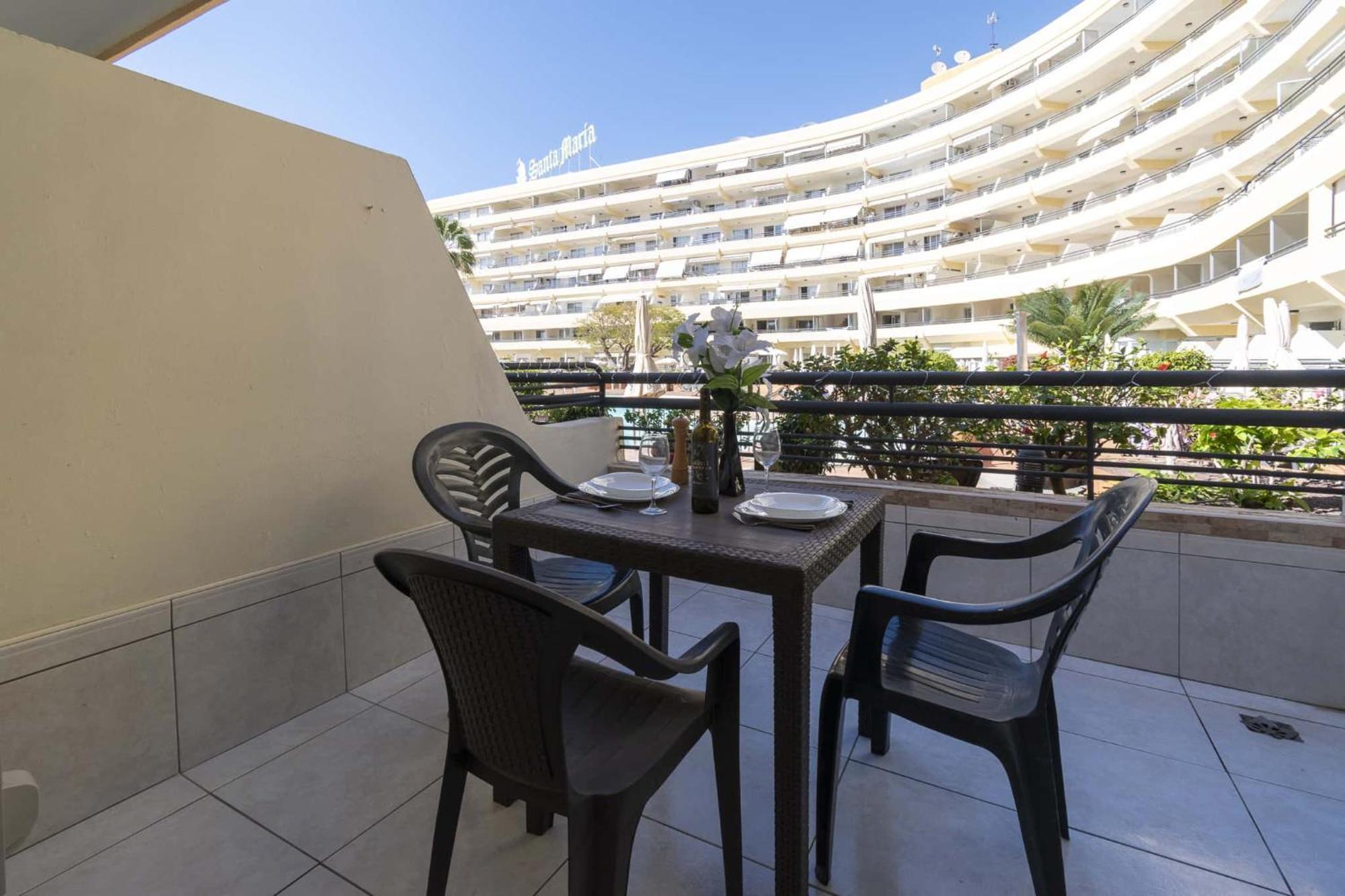 Santa Maria 41 - One Bed On The Ground Floor With Apartamento
