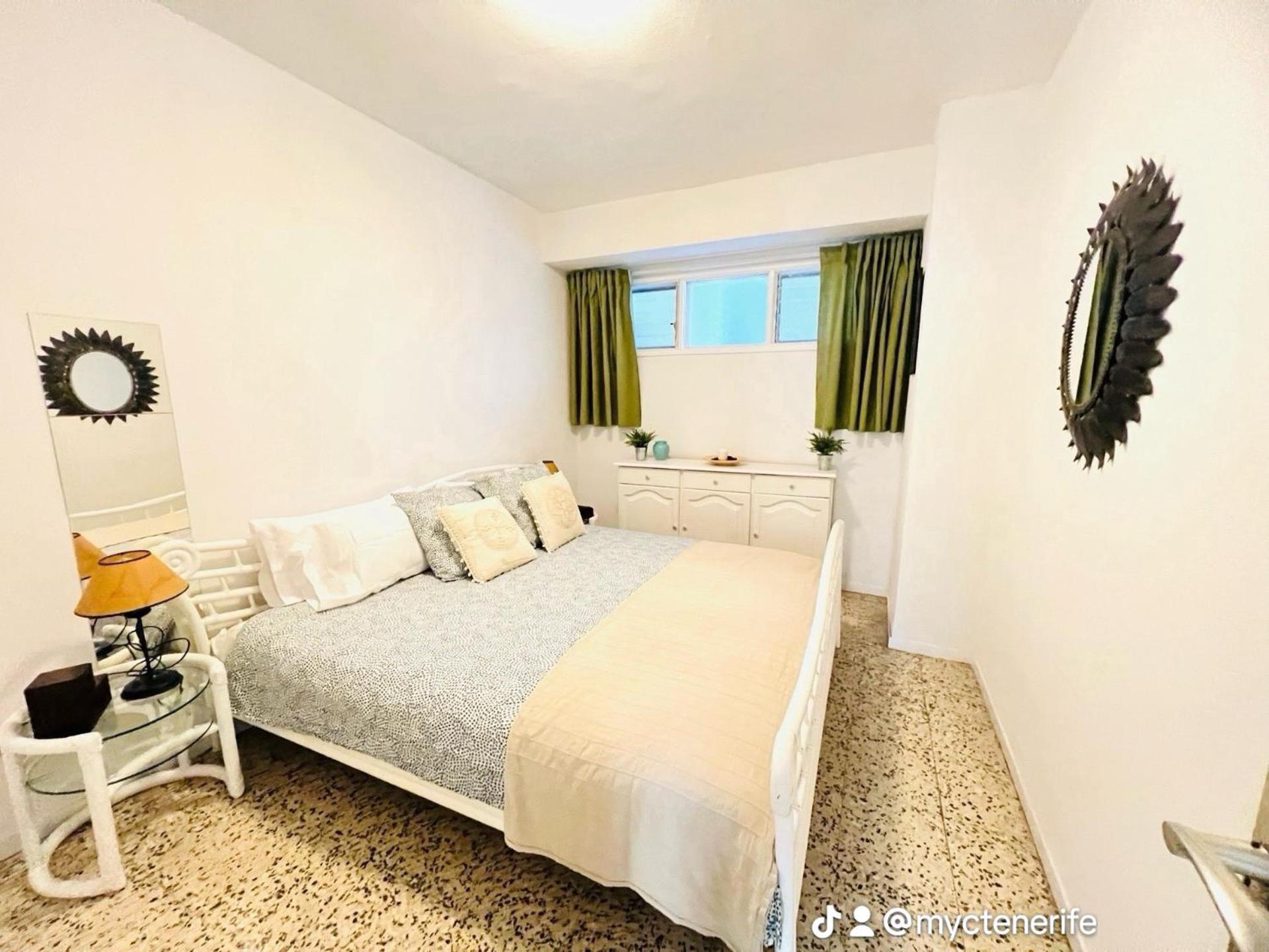 Arenas Negras Puerto Santiago Appartement