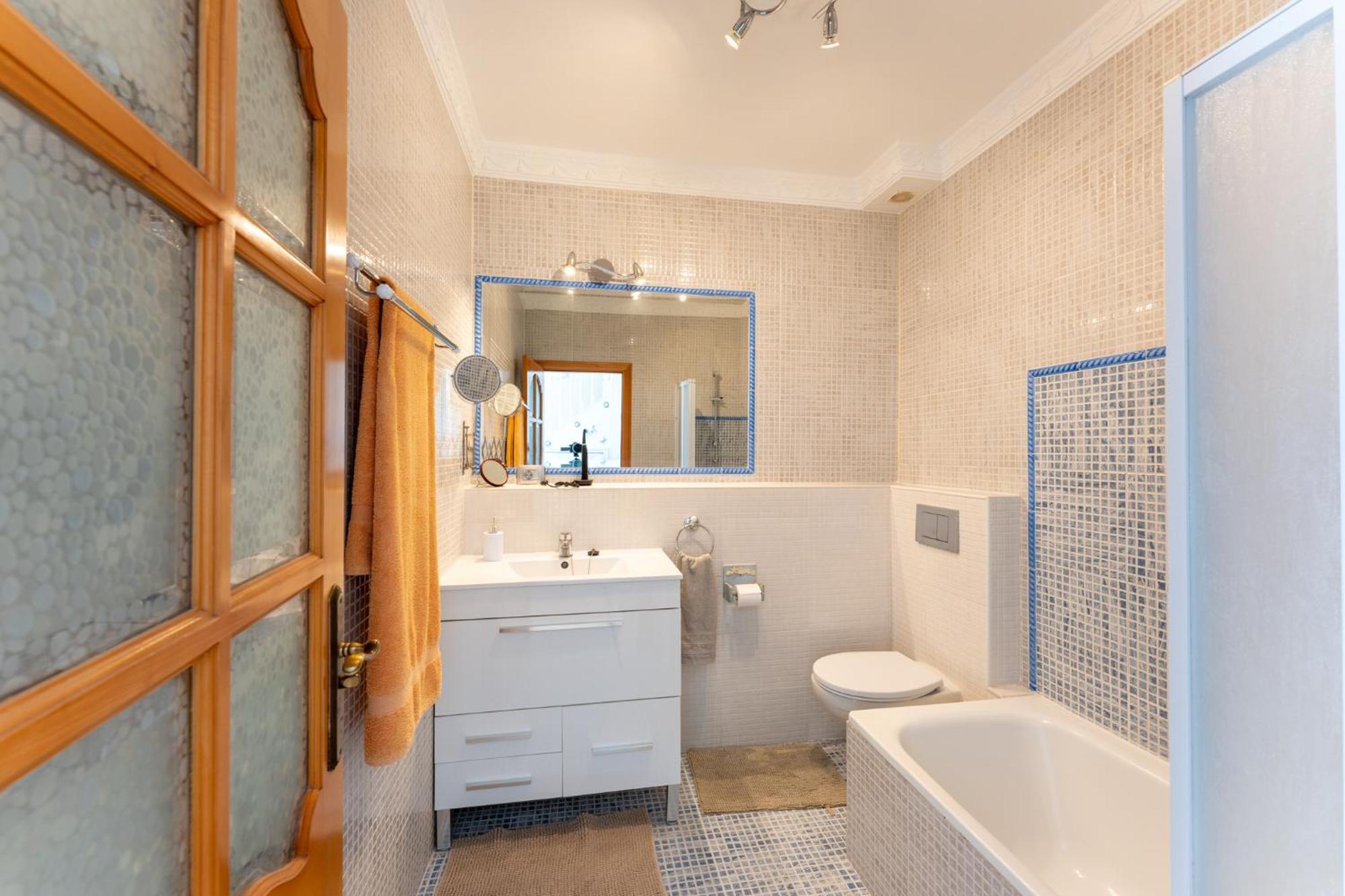 Private Luxury With Jacuzzi, Beach Bar, Pool Costa Adeje (Tenerife)