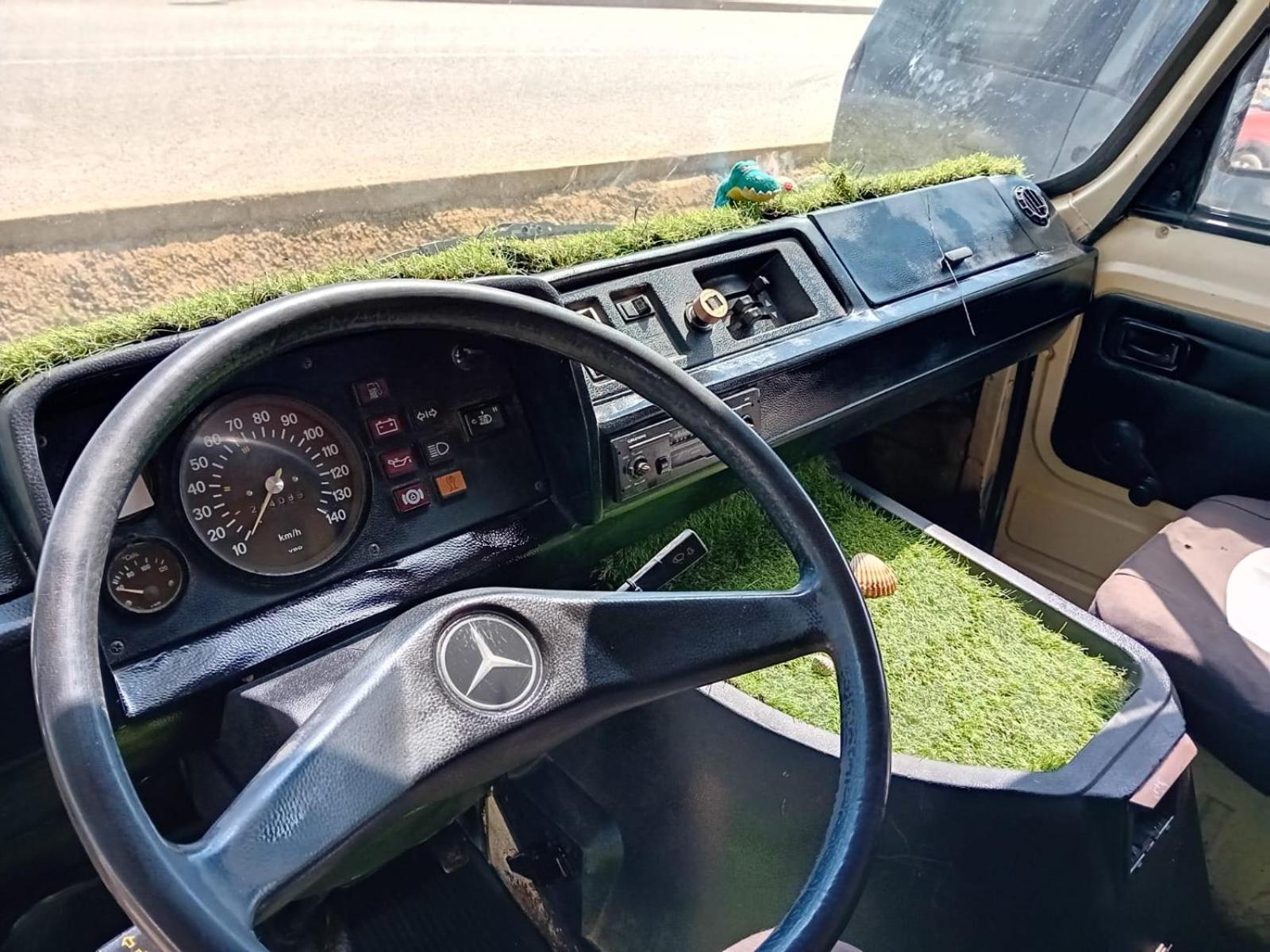 Canary For Drive, Near To Tfs Mercedes Mb *