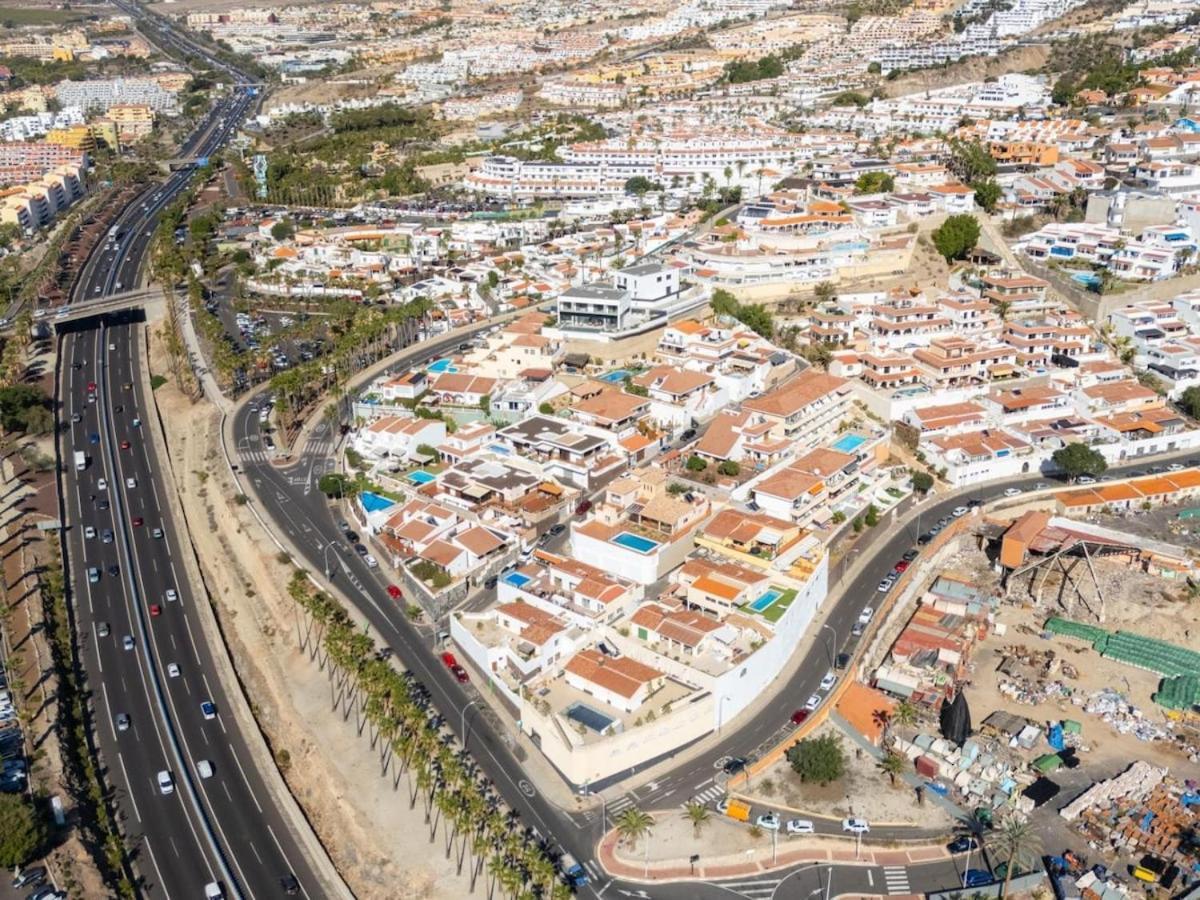 Evita Costa Adeje *