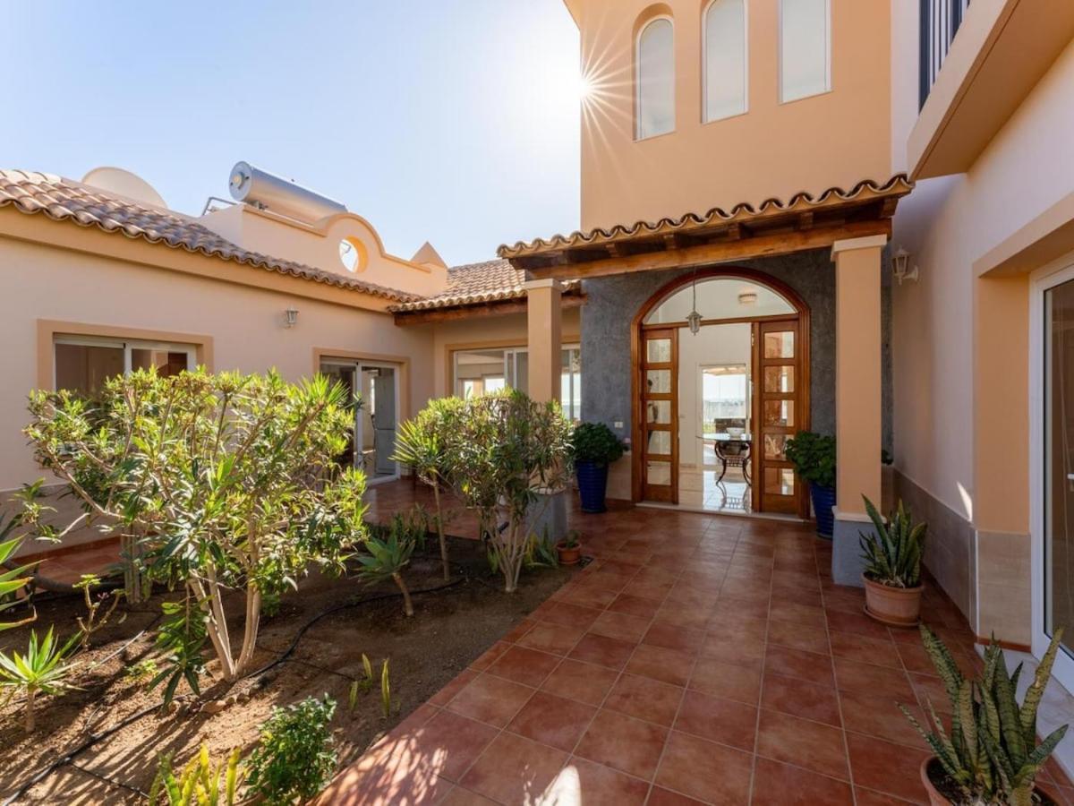 Evita Costa Adeje Villa