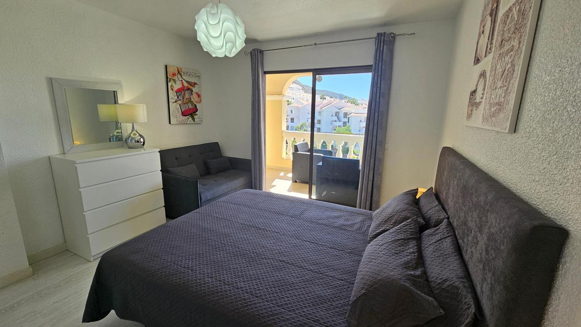 Cristianos Heated Pool Sea View Ac