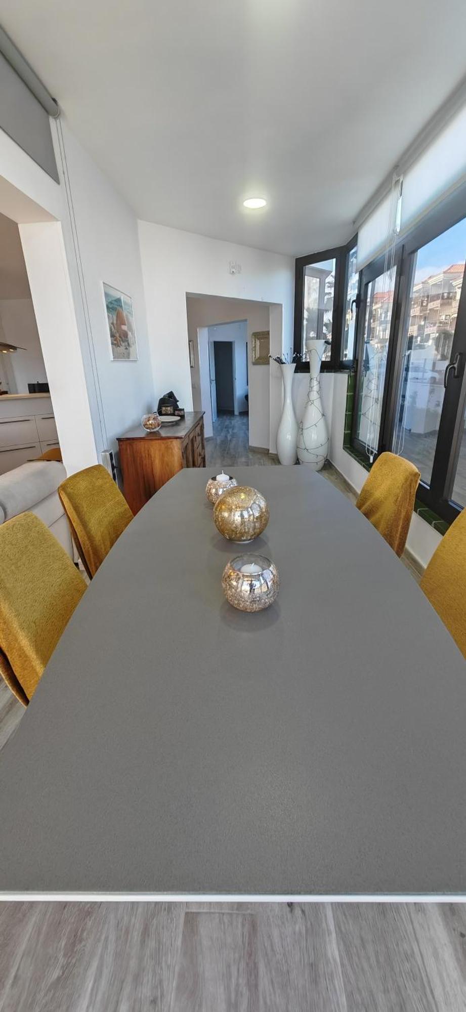 Luxury 2 Bedrooms Norton With Amazing Views In *