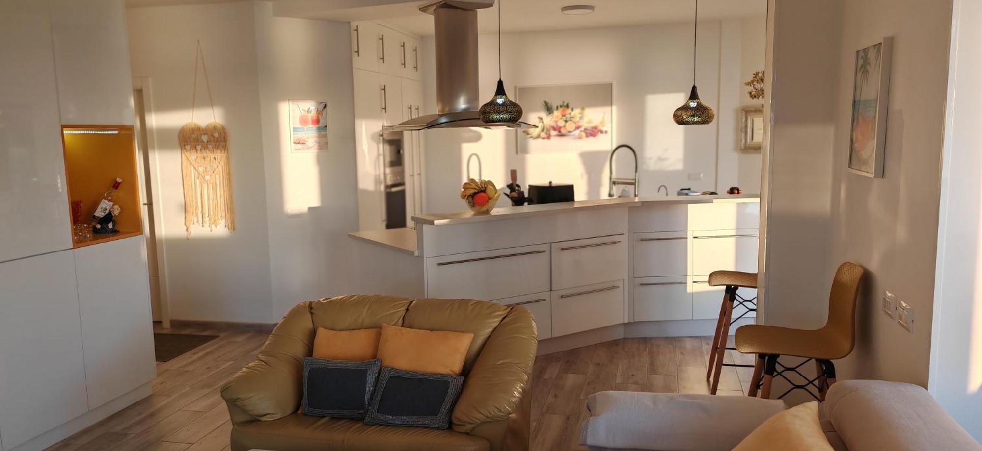 Luxury 2 Bedrooms Norton With Amazing Views In *