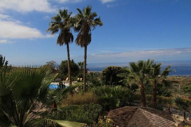 Casa Sevilla Mit Hellem Wohnbereich Und Terrasse Сasa de vacaciones