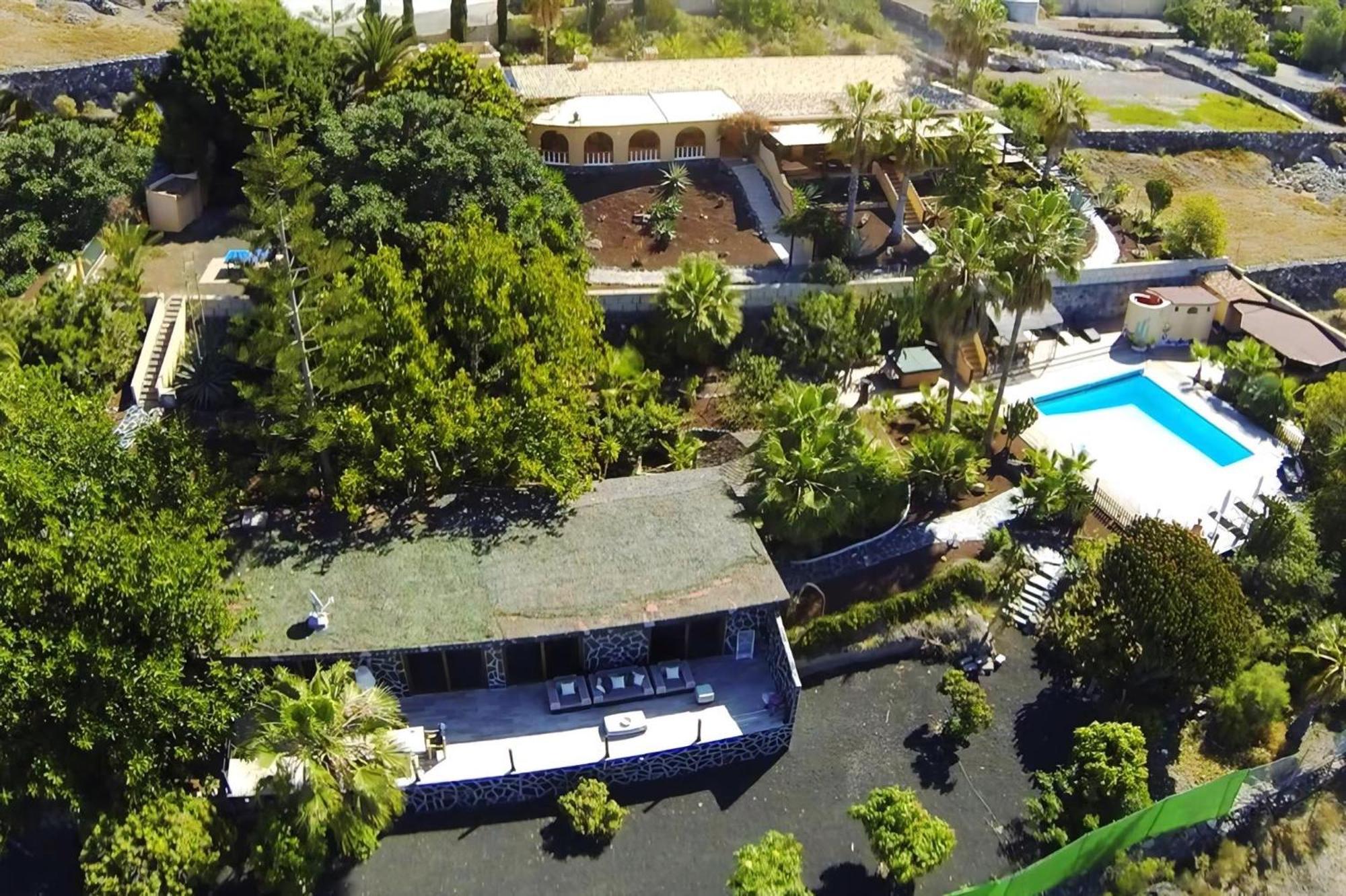 Casa Sevilla Mit Hellem Wohnbereich Und Terrasse Сasa de vacaciones *