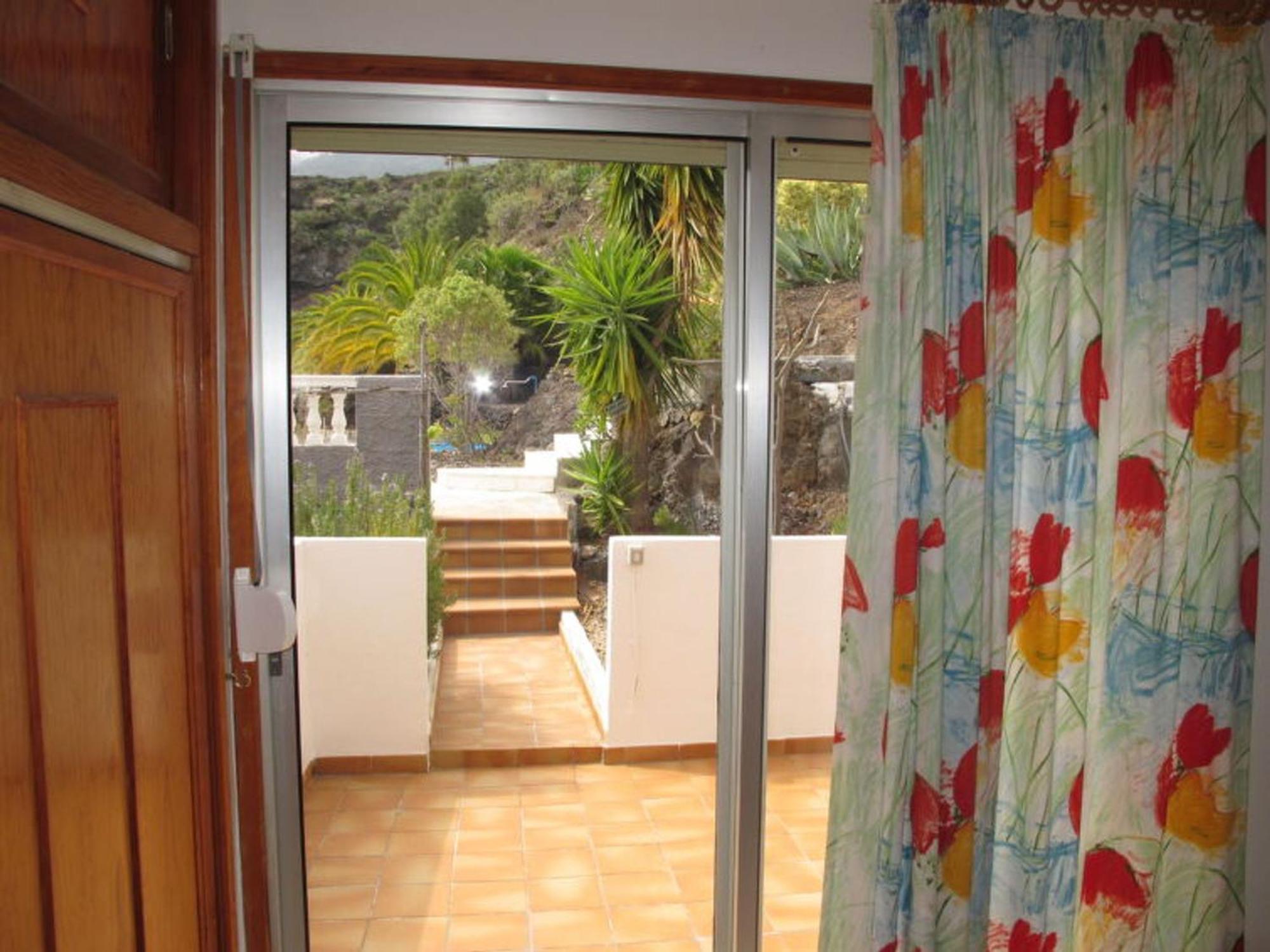 Global Cuevecitas - By Global Holidays 10526 * Candelaria