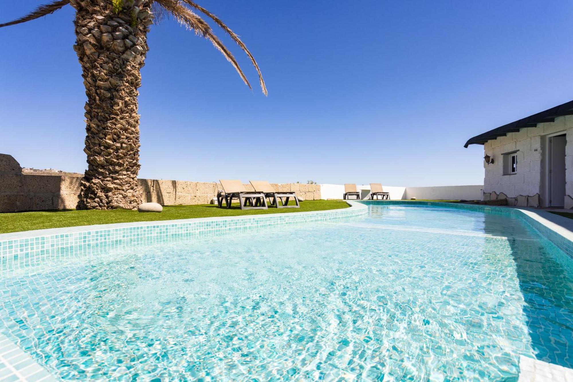 Oasis Tenerife Rentals Con Piscina Climatizada, Cocina Exterior Y Barbacoa *