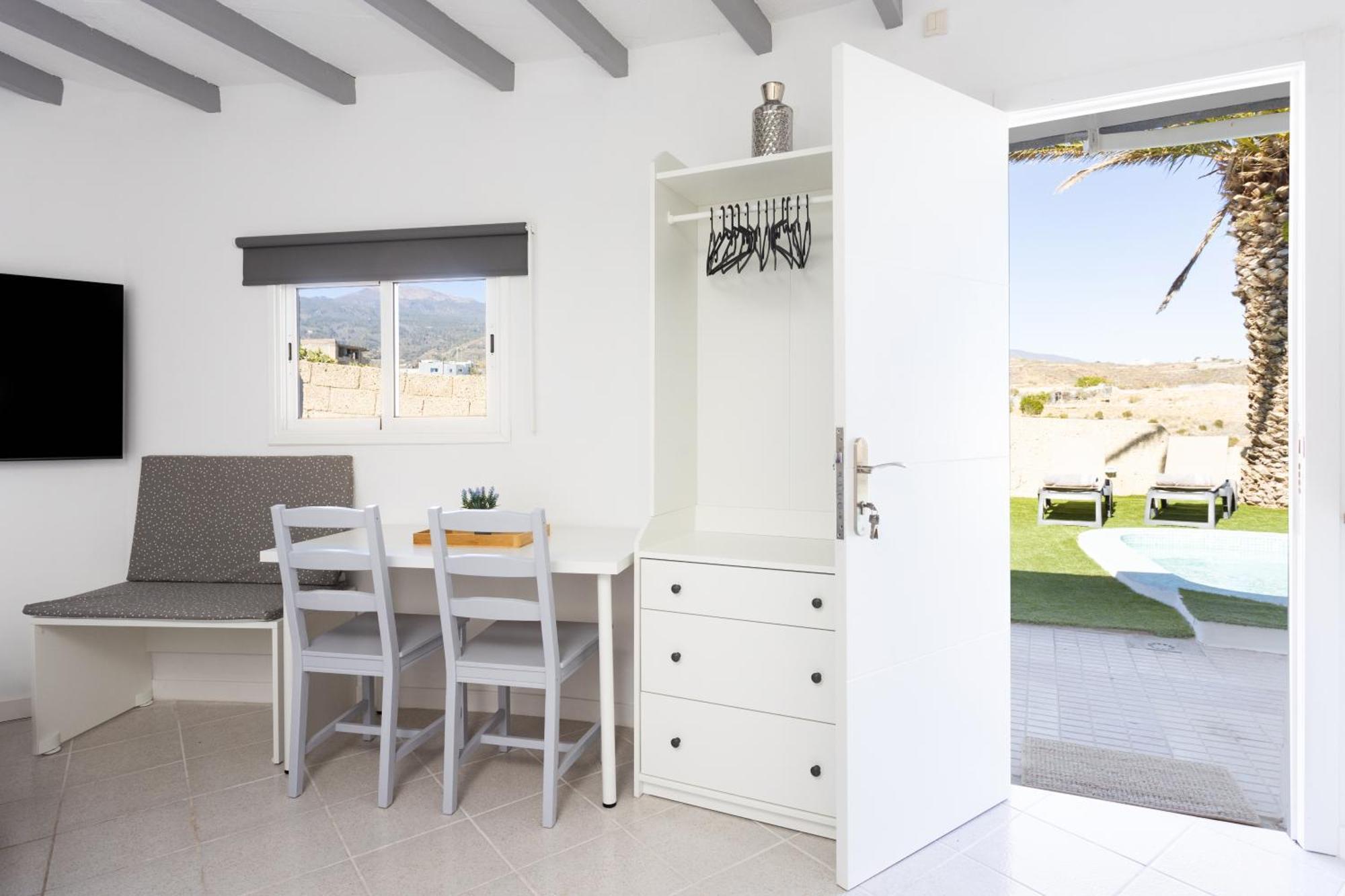 Apartamento Oasis Tenerife Rentals Con Piscina Climatizada, Cocina Exterior Y Barbacoa El Draguito