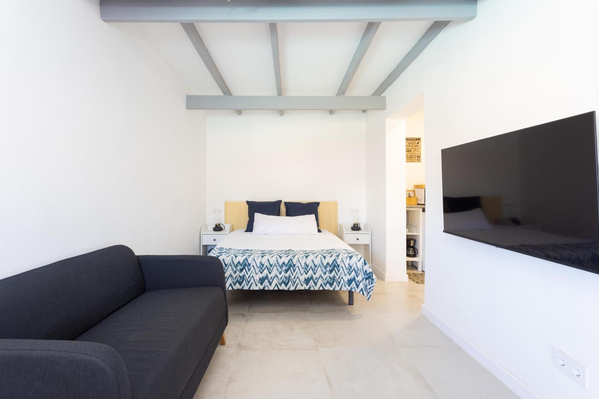 Oasis Tenerife Rentals Con Piscina Climatizada, Cocina Exterior Y Barbacoa Apartamento *