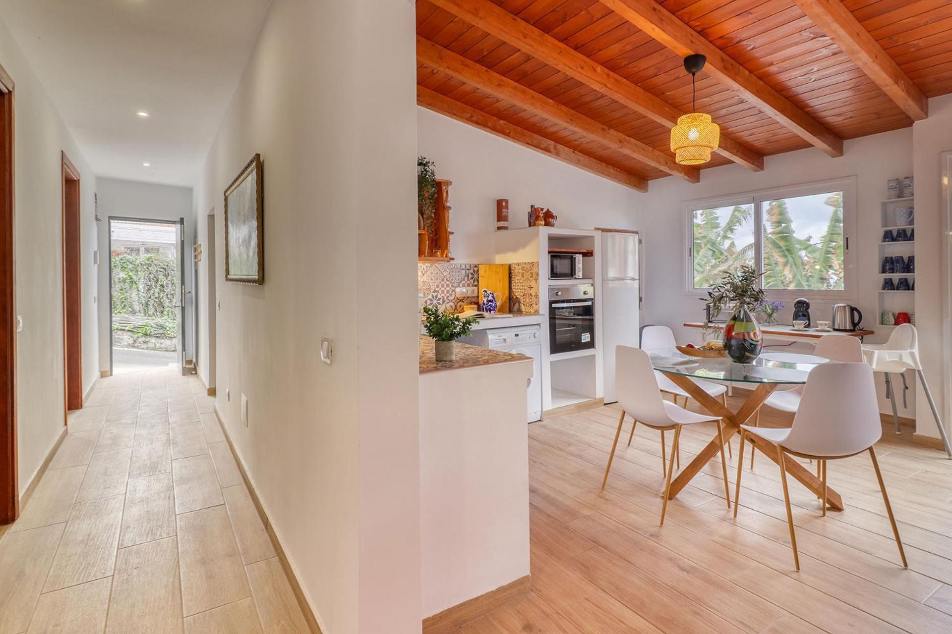 Spacious House With Bbq And Ocean Teide View, 10 Minutes From Apartamento Puerto de la Cruz (Tenerife)