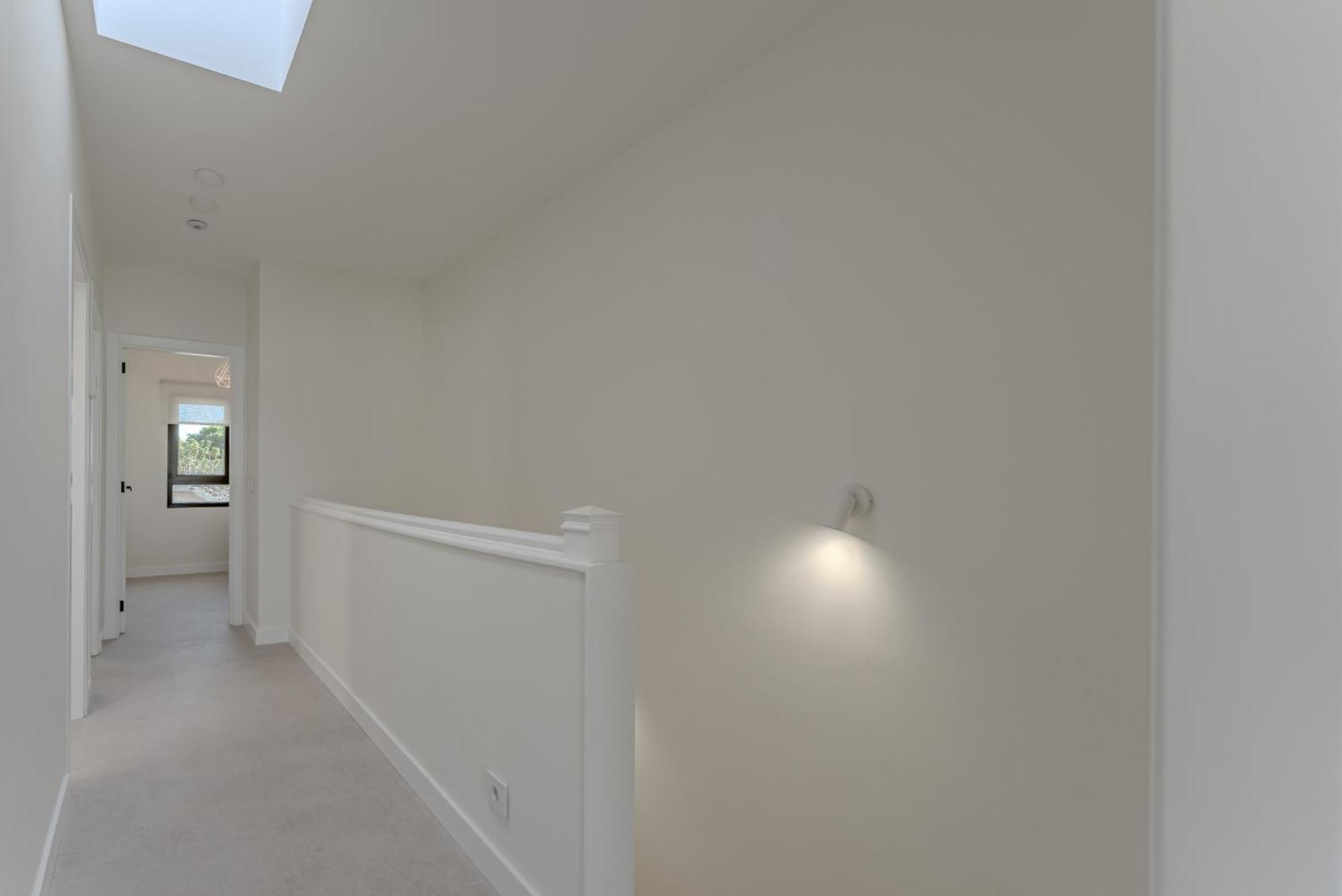 Exclusive New Townhouse In Playa Paraiso *