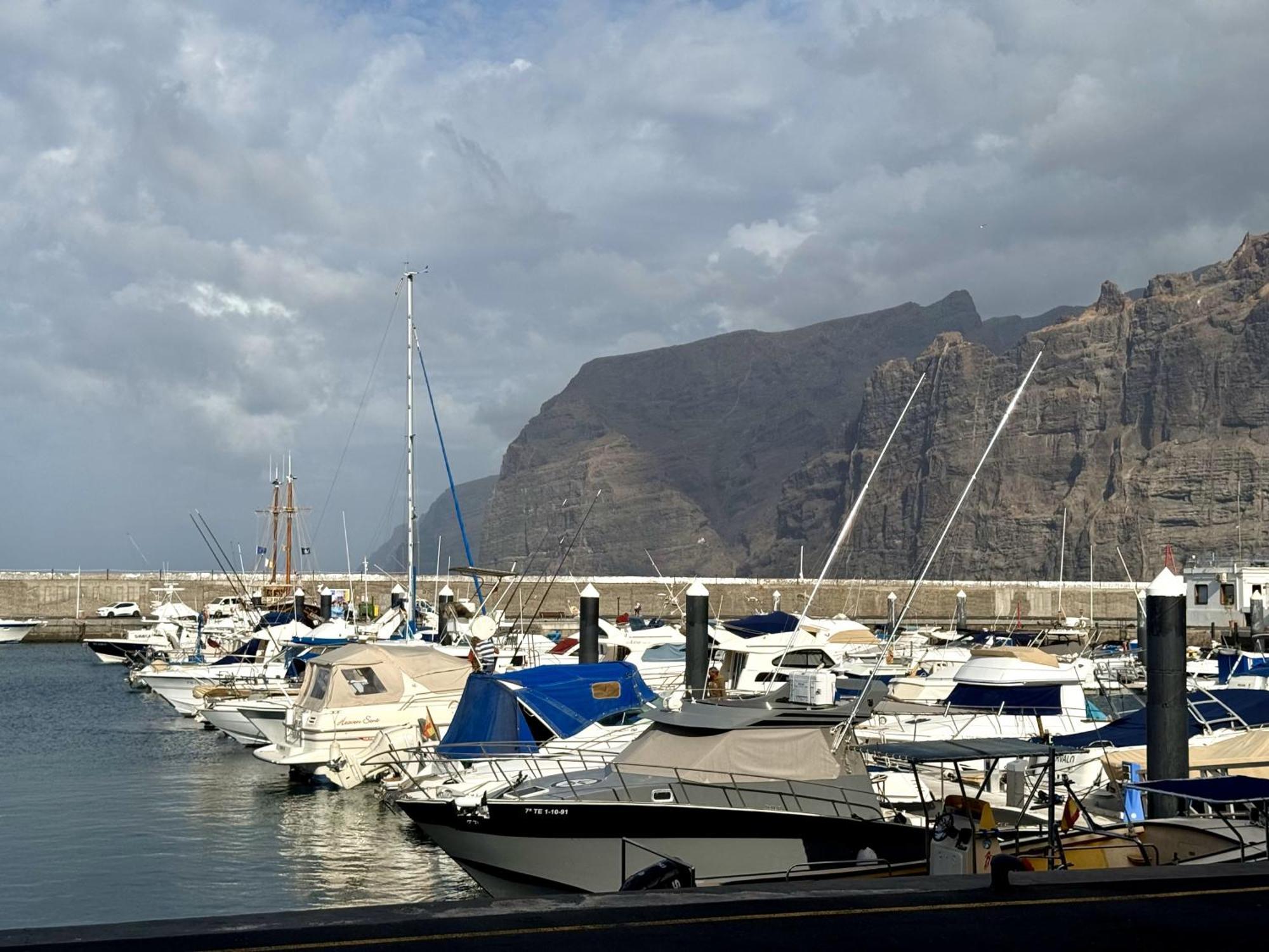 Peaceful Atlantic Getaway By Dream Homes Tenerife Puerto de Santiago (Tenerife)
