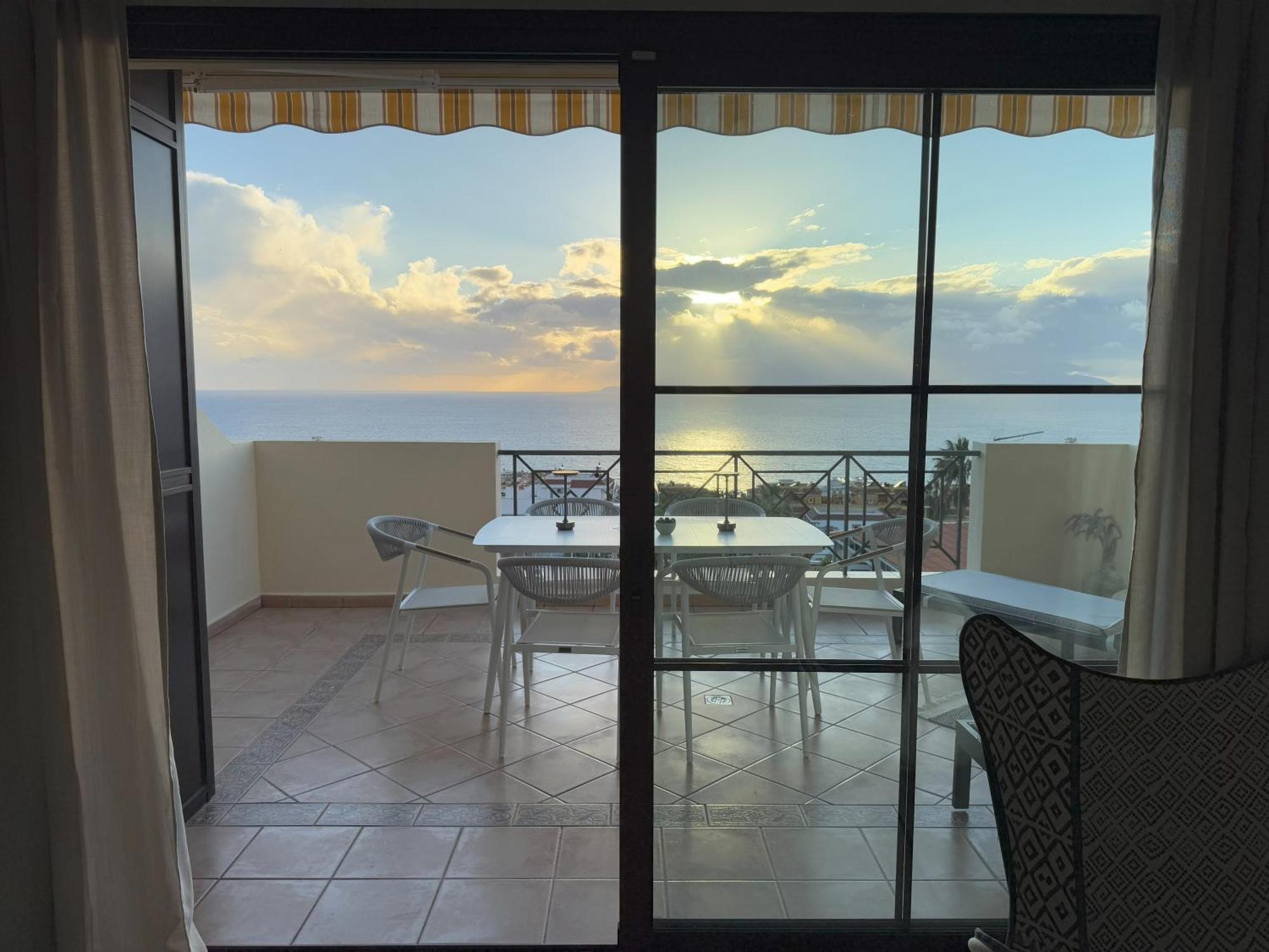 Peaceful Atlantic Getaway By Dream Homes Tenerife *