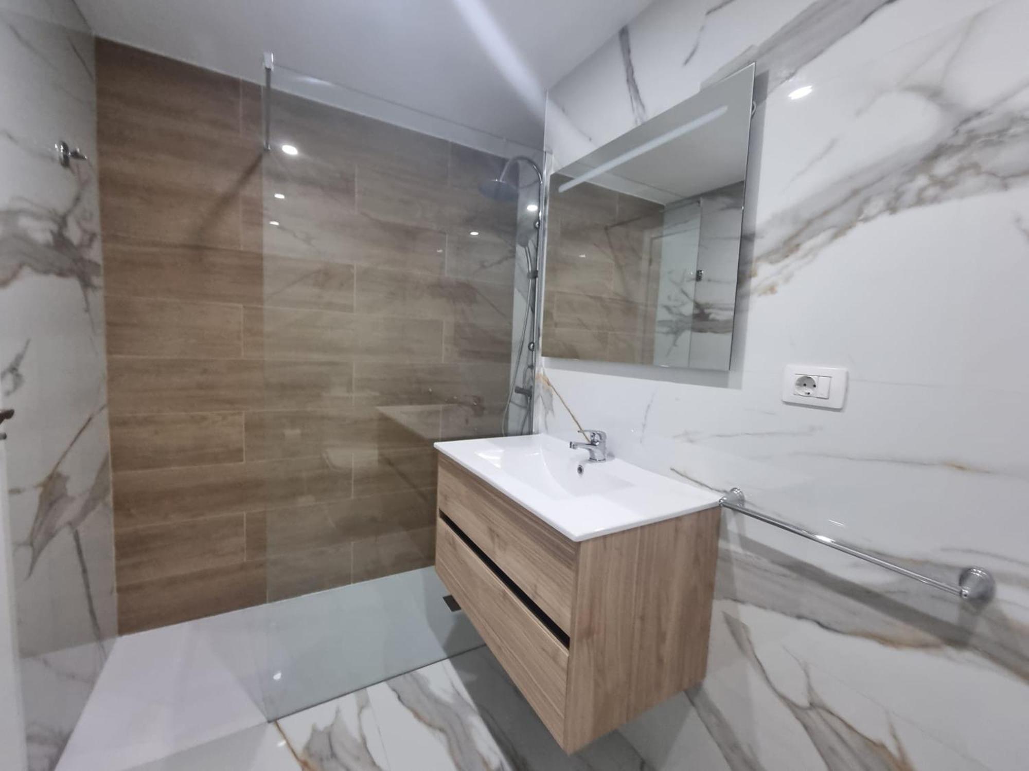 Casa Palmera 2 Only 150 Meters To The Beach, Heated Pool, Wifi, Sat-Tv, Terrace, Central Location, Washing Machine *