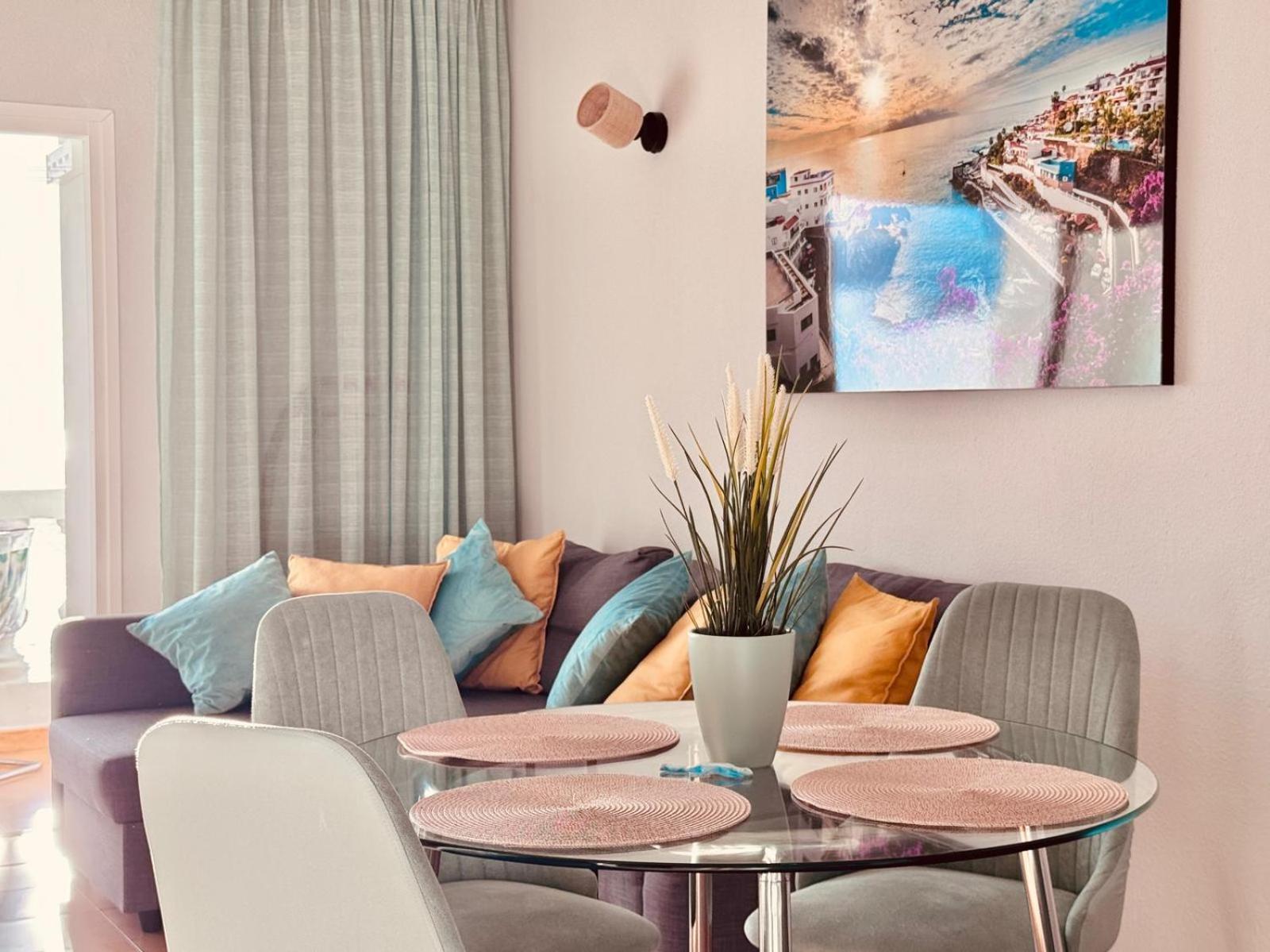Sunset Apartment