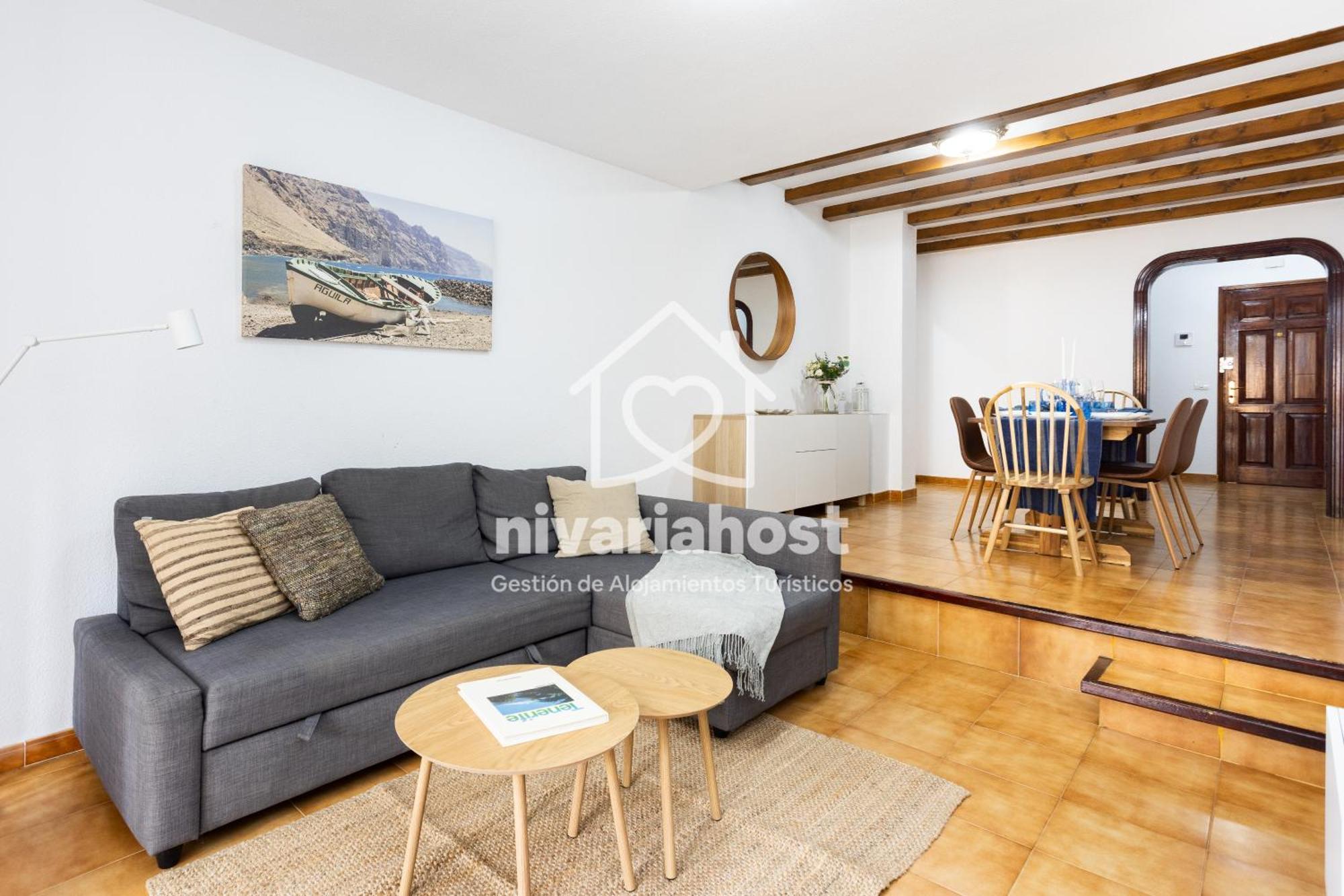 Sunrise Radazul, By Nivariahost Appartement