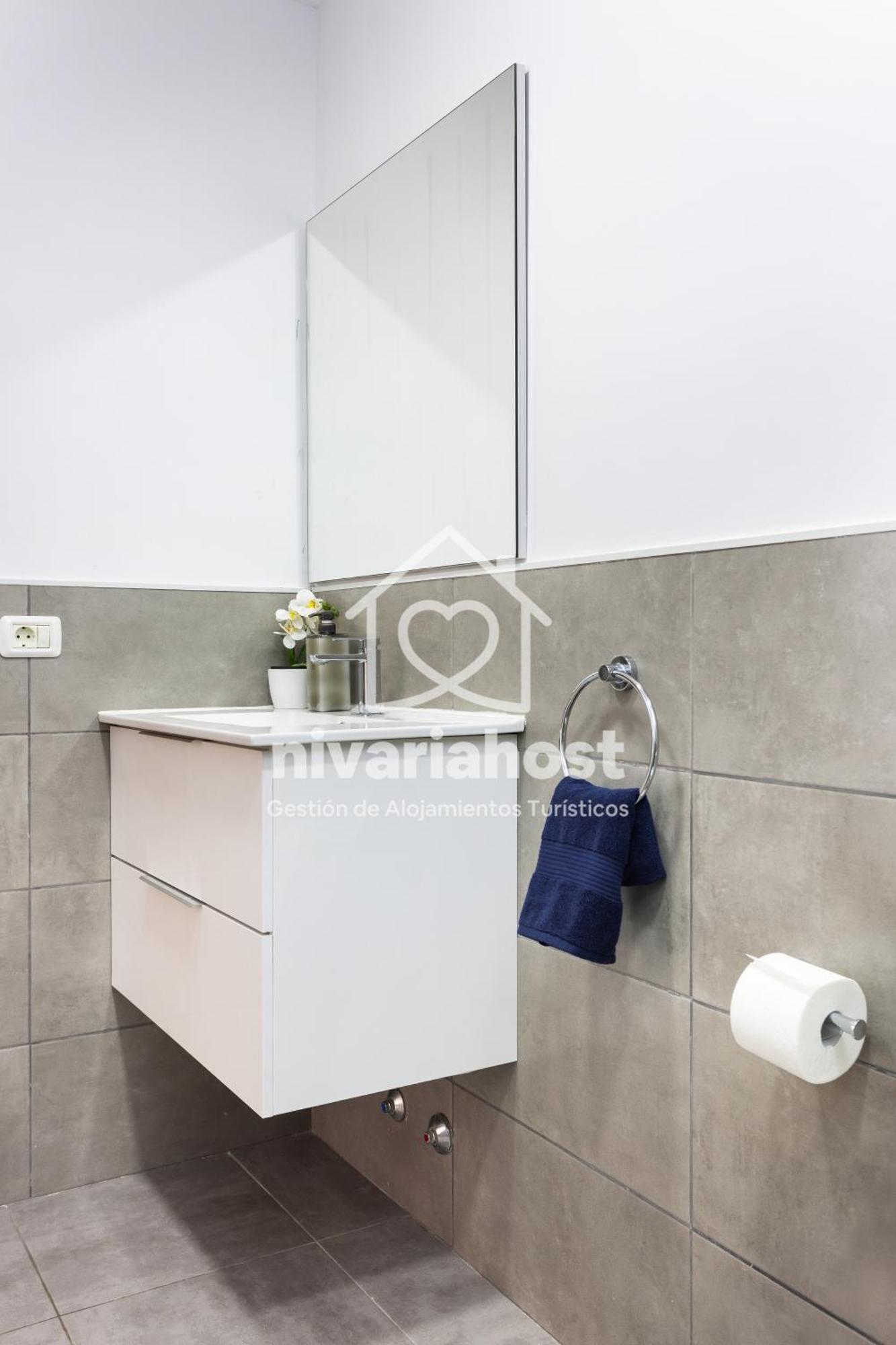 Sunrise Radazul, By Nivariahost Appartement