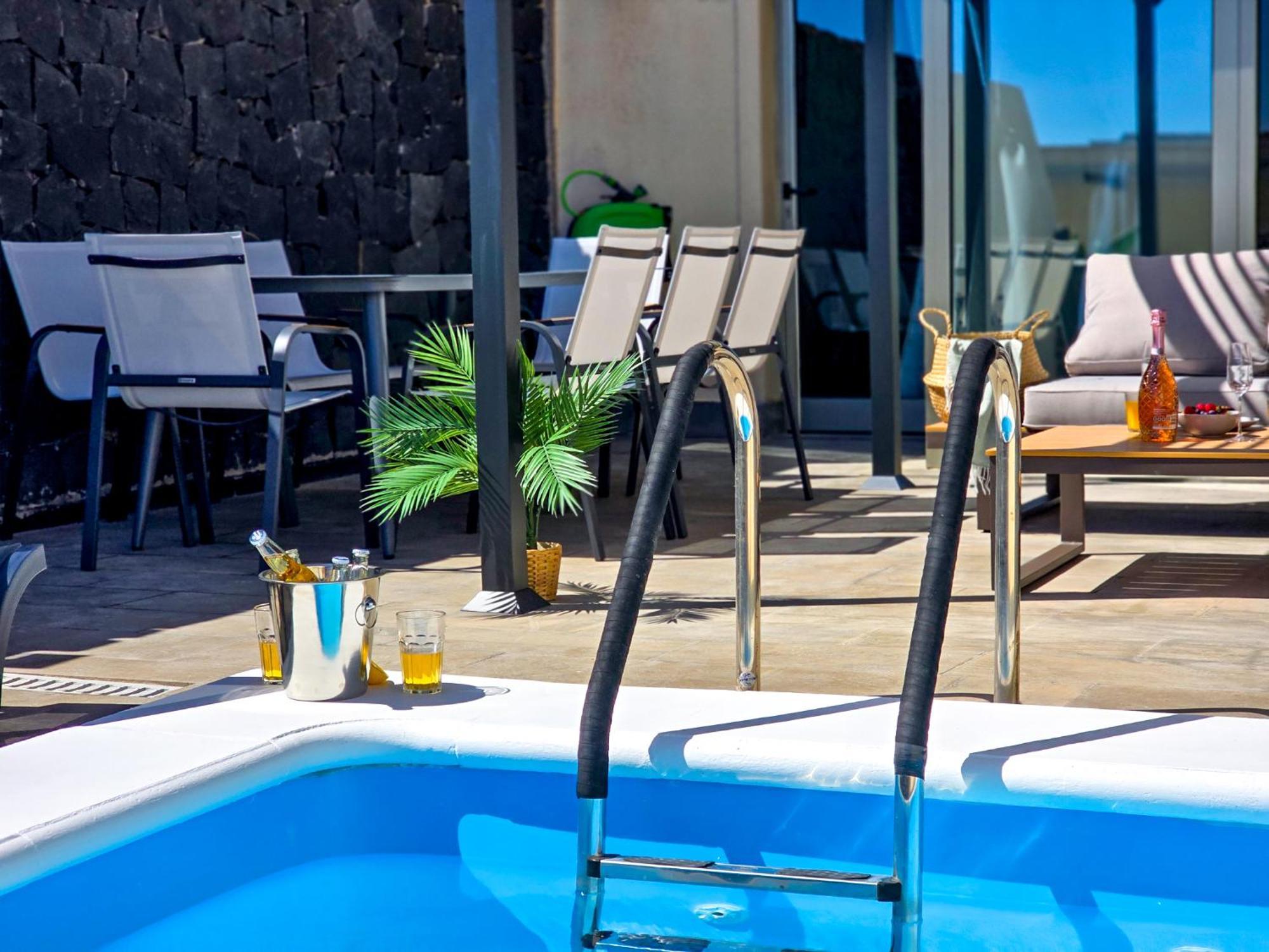 Villa Pearl Of Amarilla Golf - Luxury 3 Bedroom With Heated Pool & Ocean View *