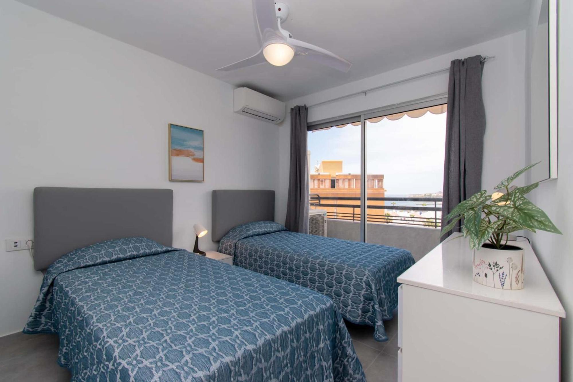 Santa Maria 120 - Two Bed * Costa Adeje (Tenerife)
