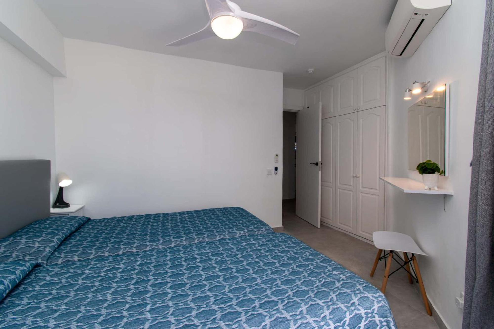 Santa Maria 120 - Two Bed *